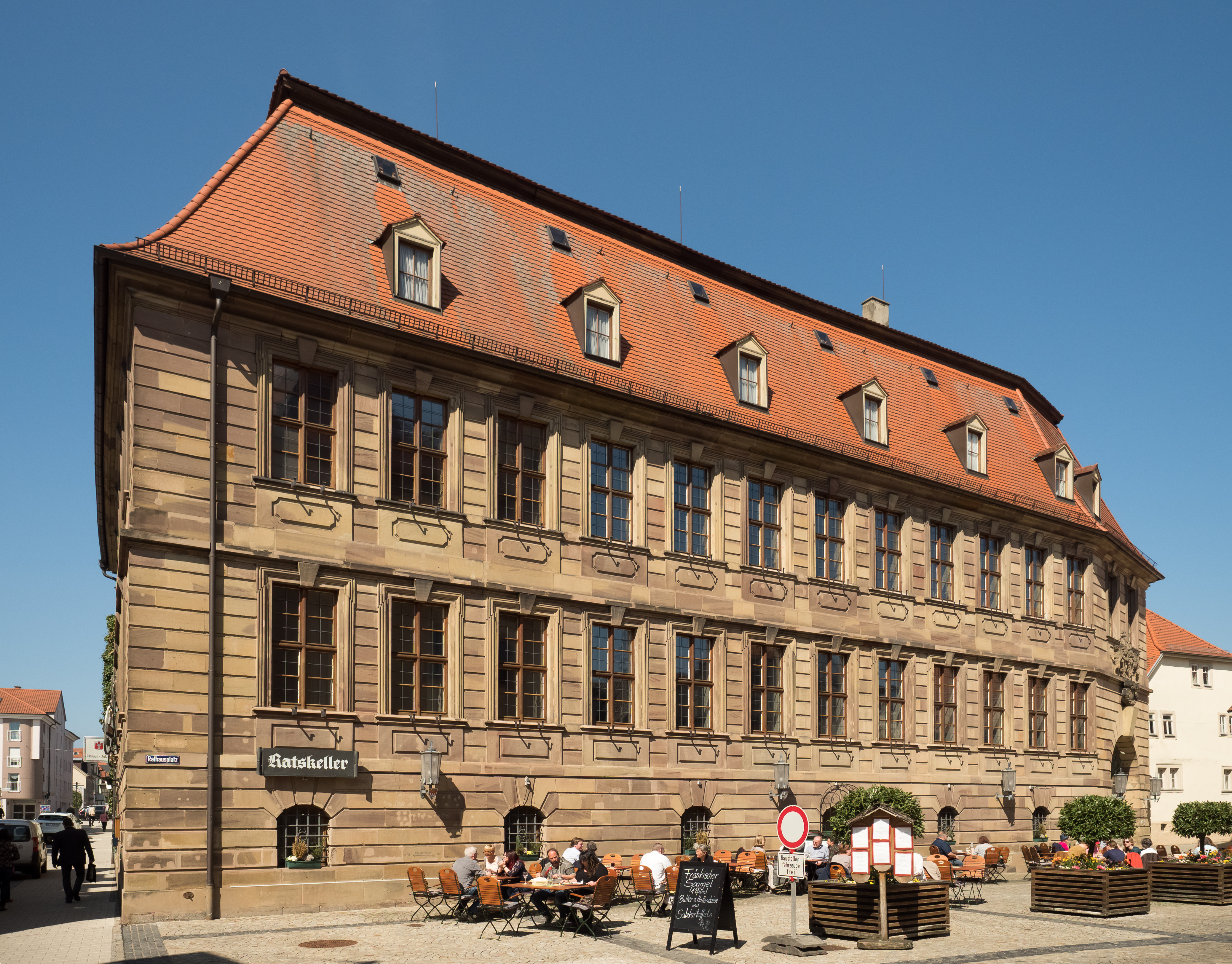 Kissingen neues Rathaus 0417RM0528