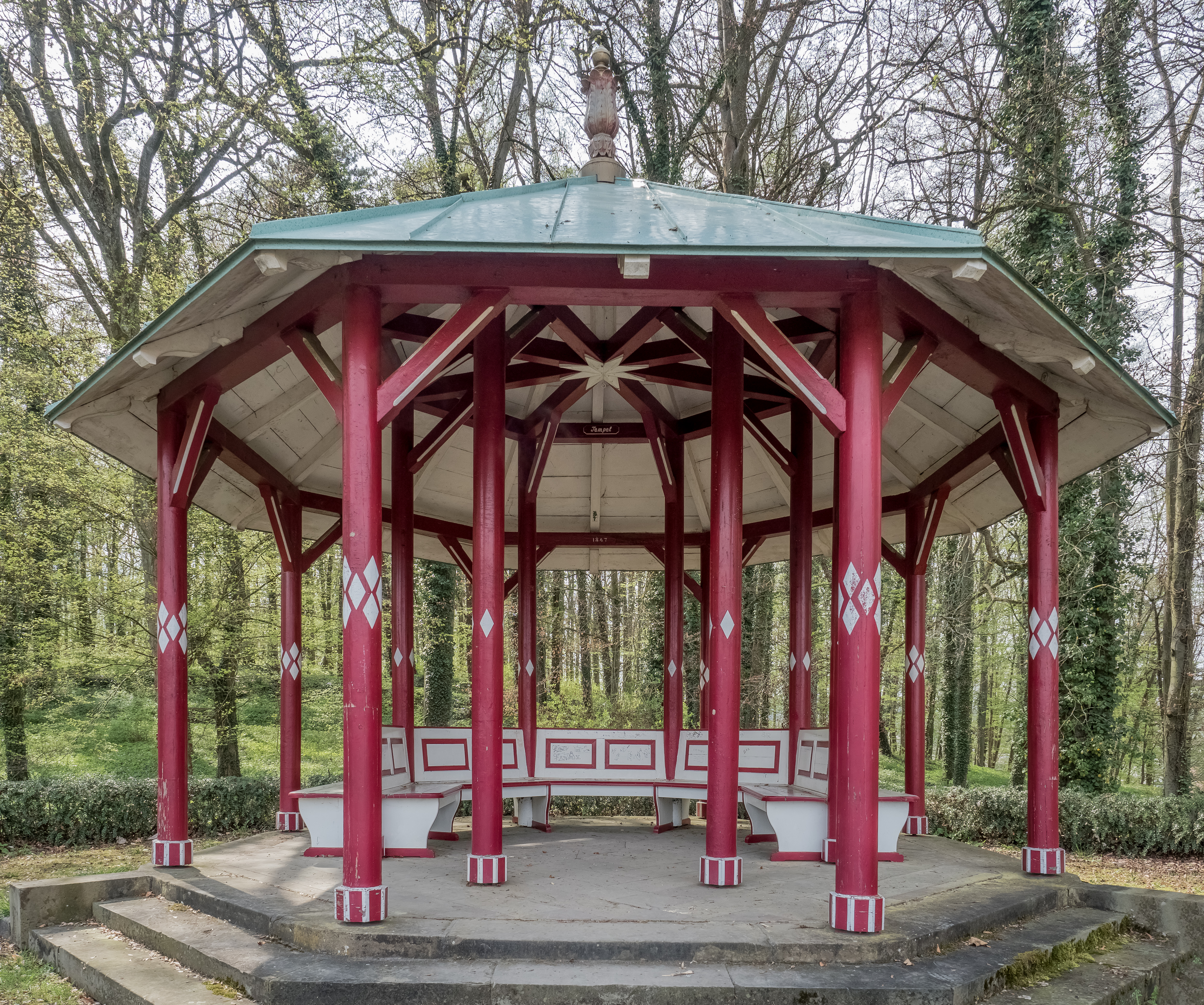 Kissingen Rundtempel 0417RM0789-PSD