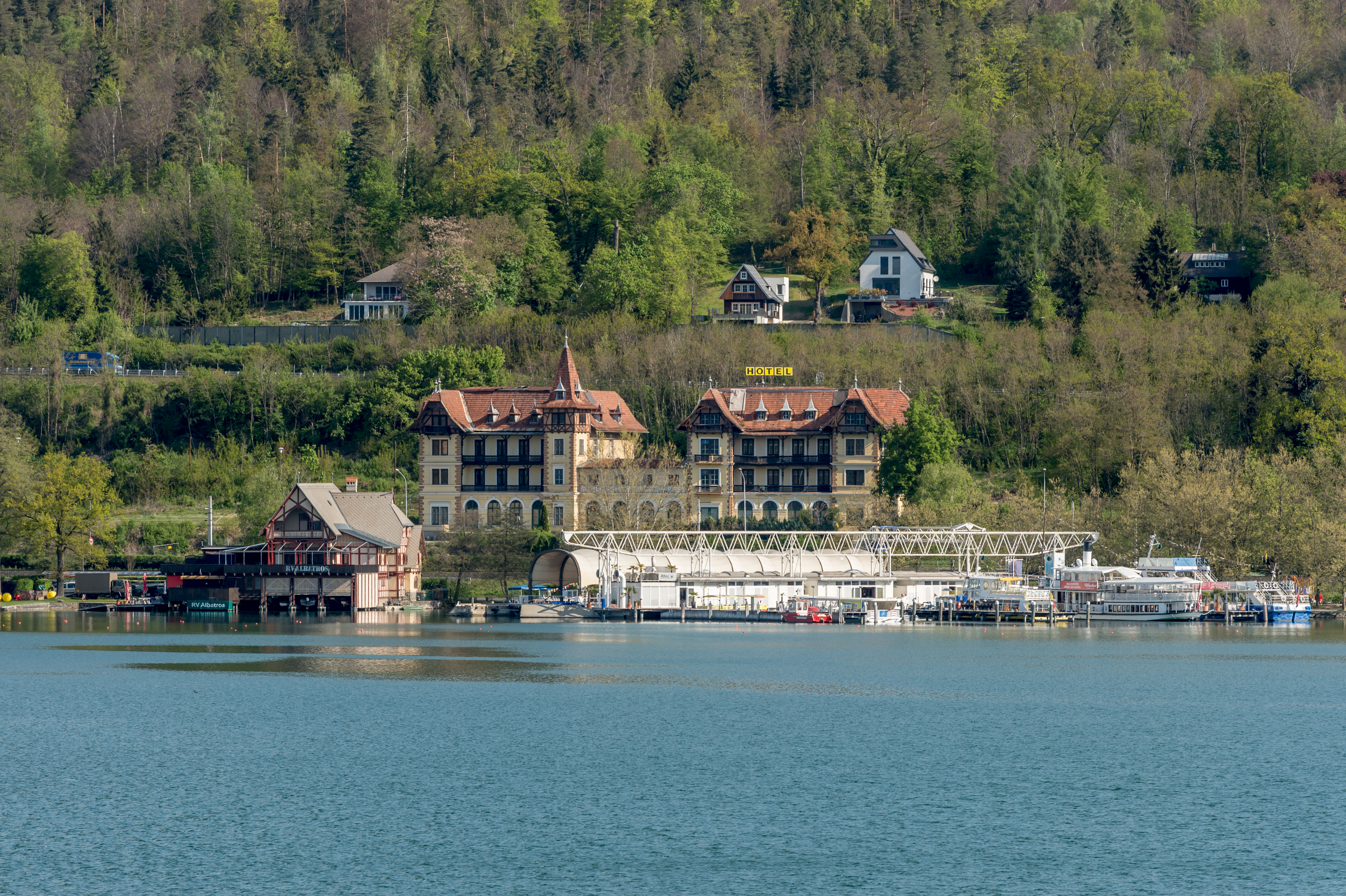 Klagenfurt Friedelstrand Ruderverein Albatros Werft und Hotel Woerthersee 20042017 5056