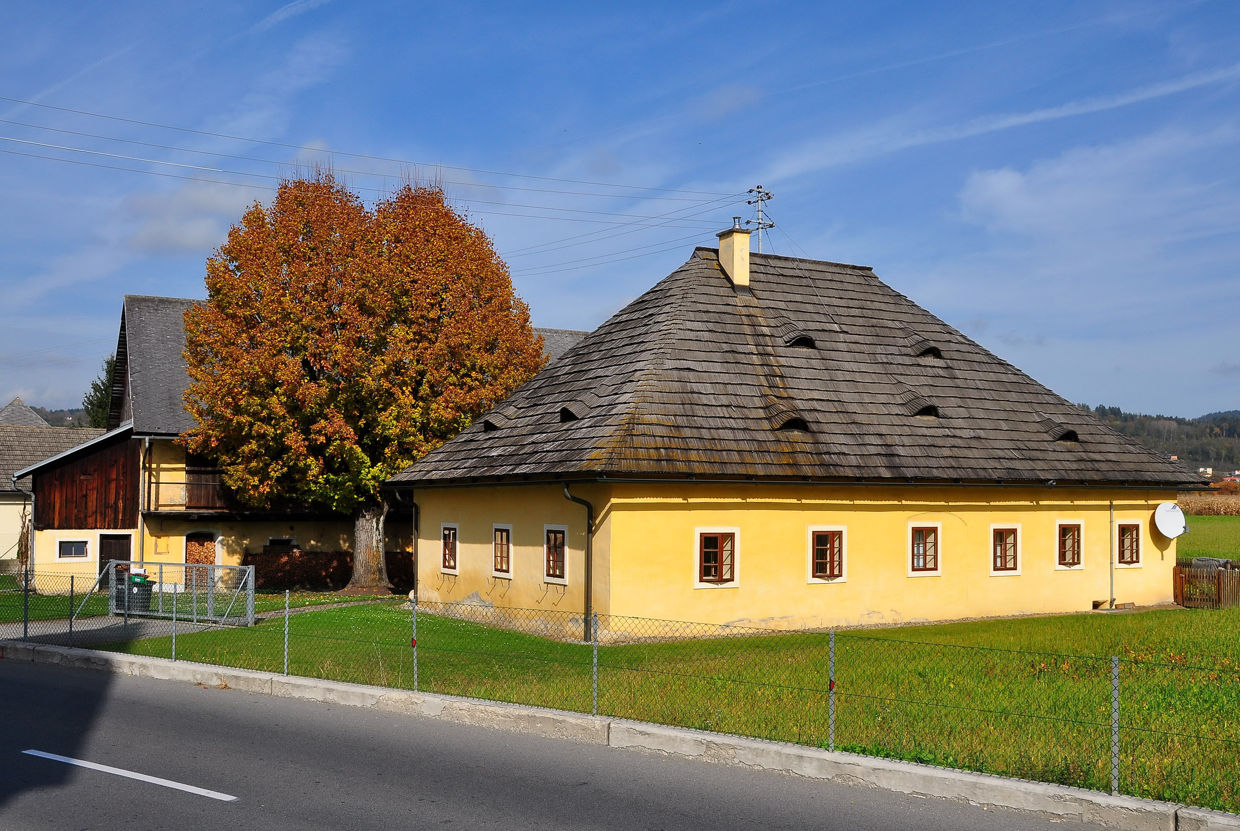 Klagenfurt Lendorf Feldkirchner Strasse 314 Bauernhof Tofitsch 15102008 44