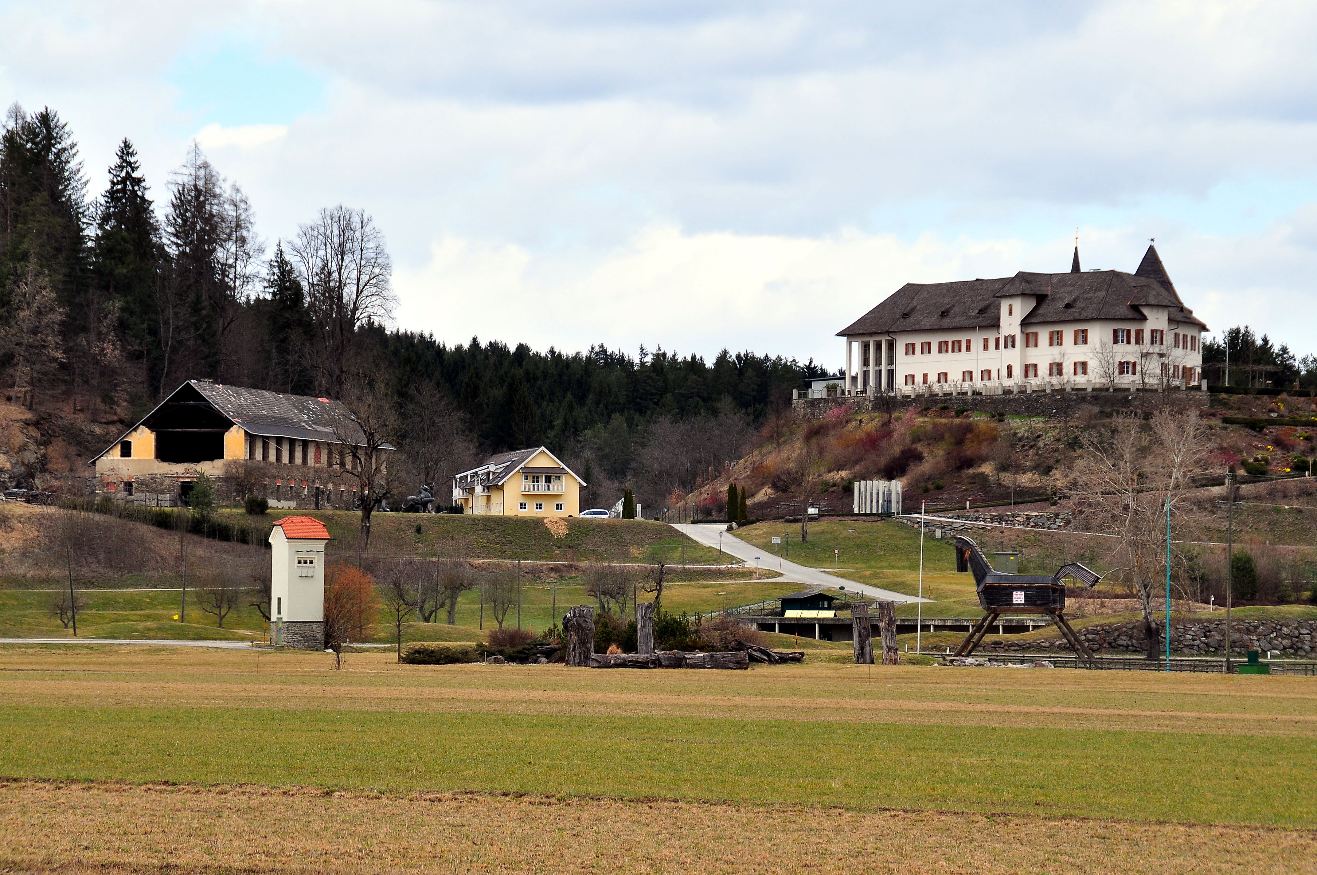 Klagenfurt Seltenheim Gut und Schloss 24032009 46