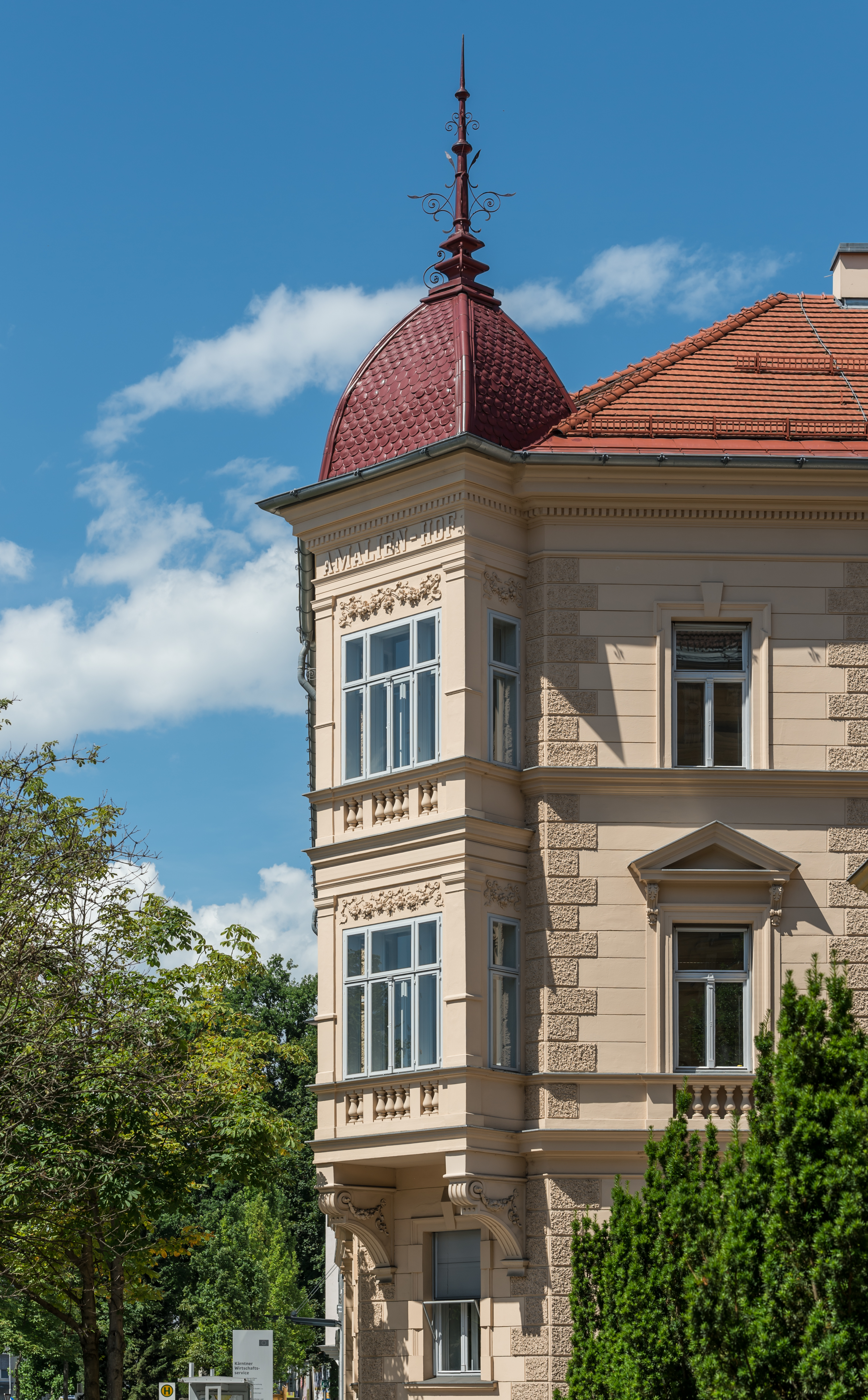 Klagenfurt Voelkermarkter Ring 23 Amalien-Hof 06072016 3708