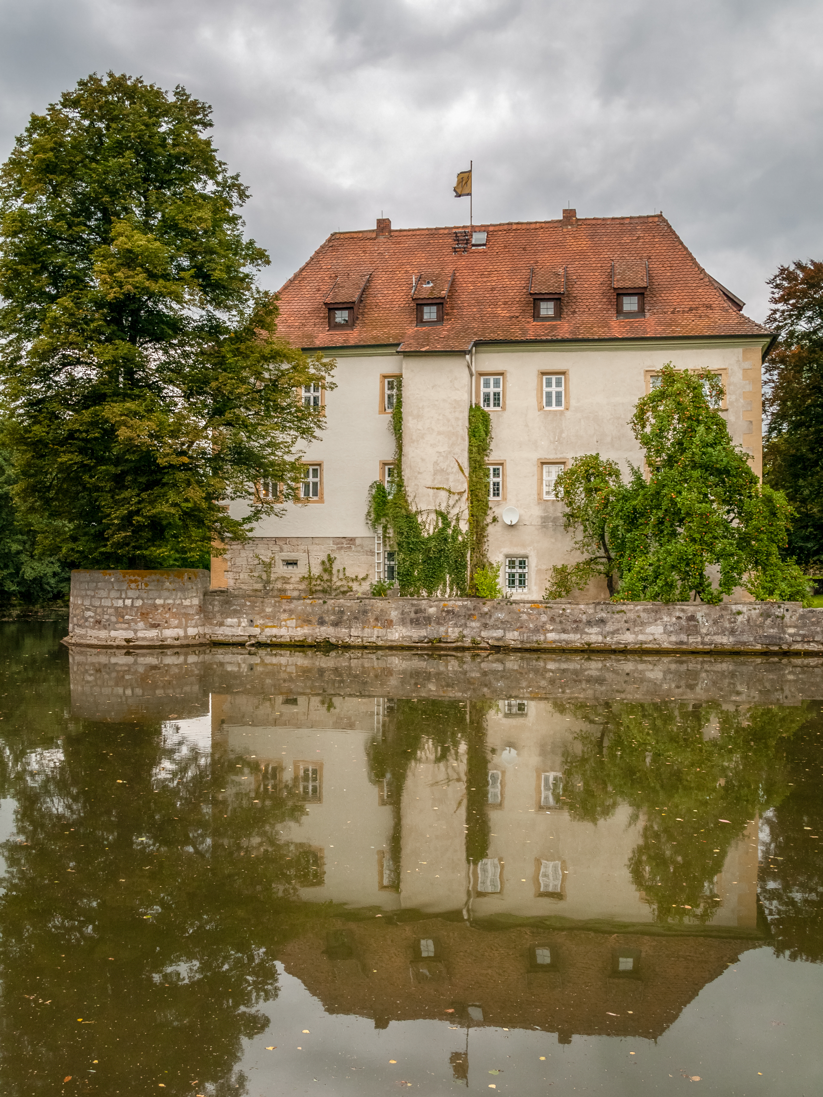 Kleinbardorf-Schloss-9140310
