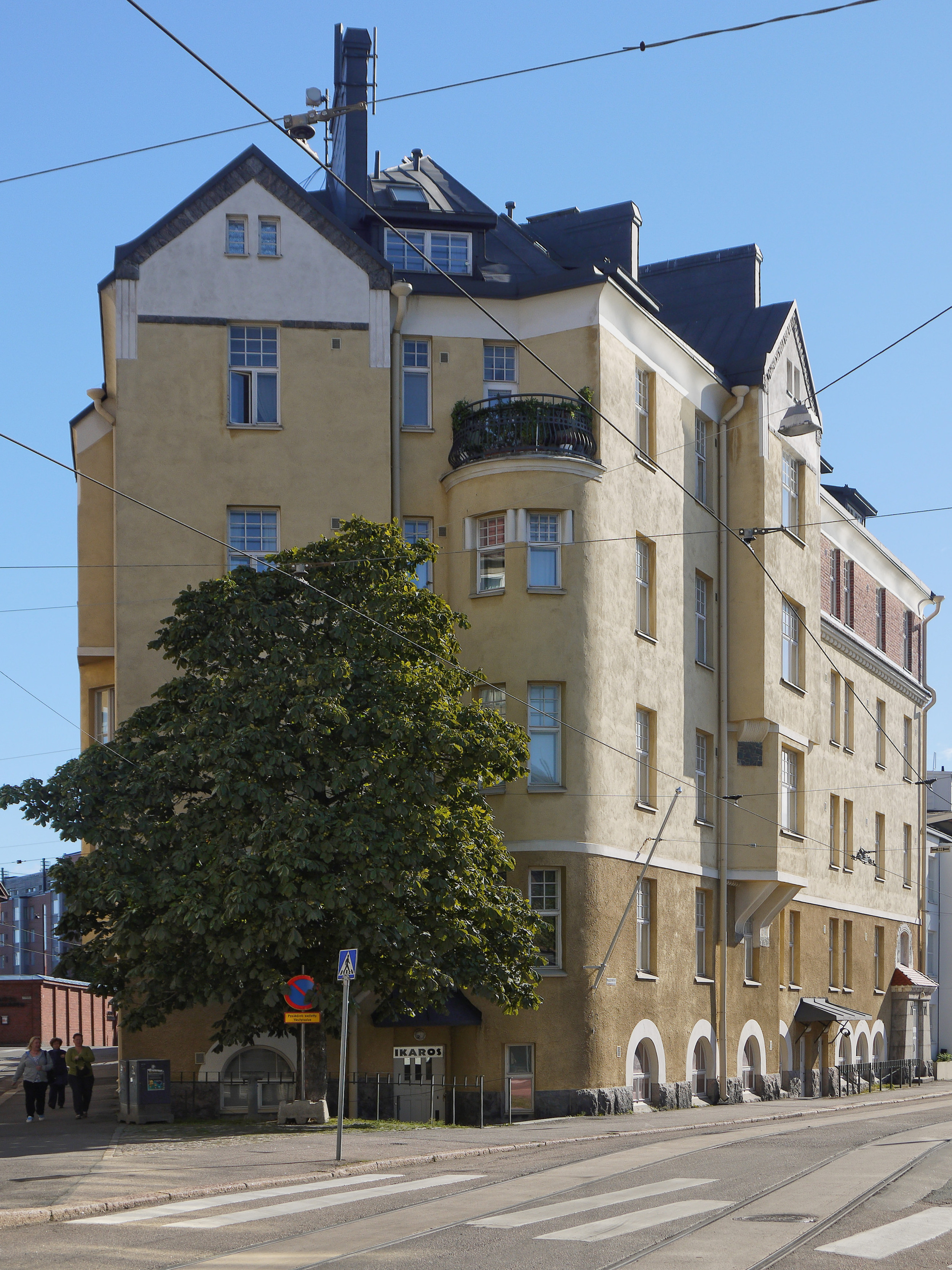 Kruunuvuorenkatu 11