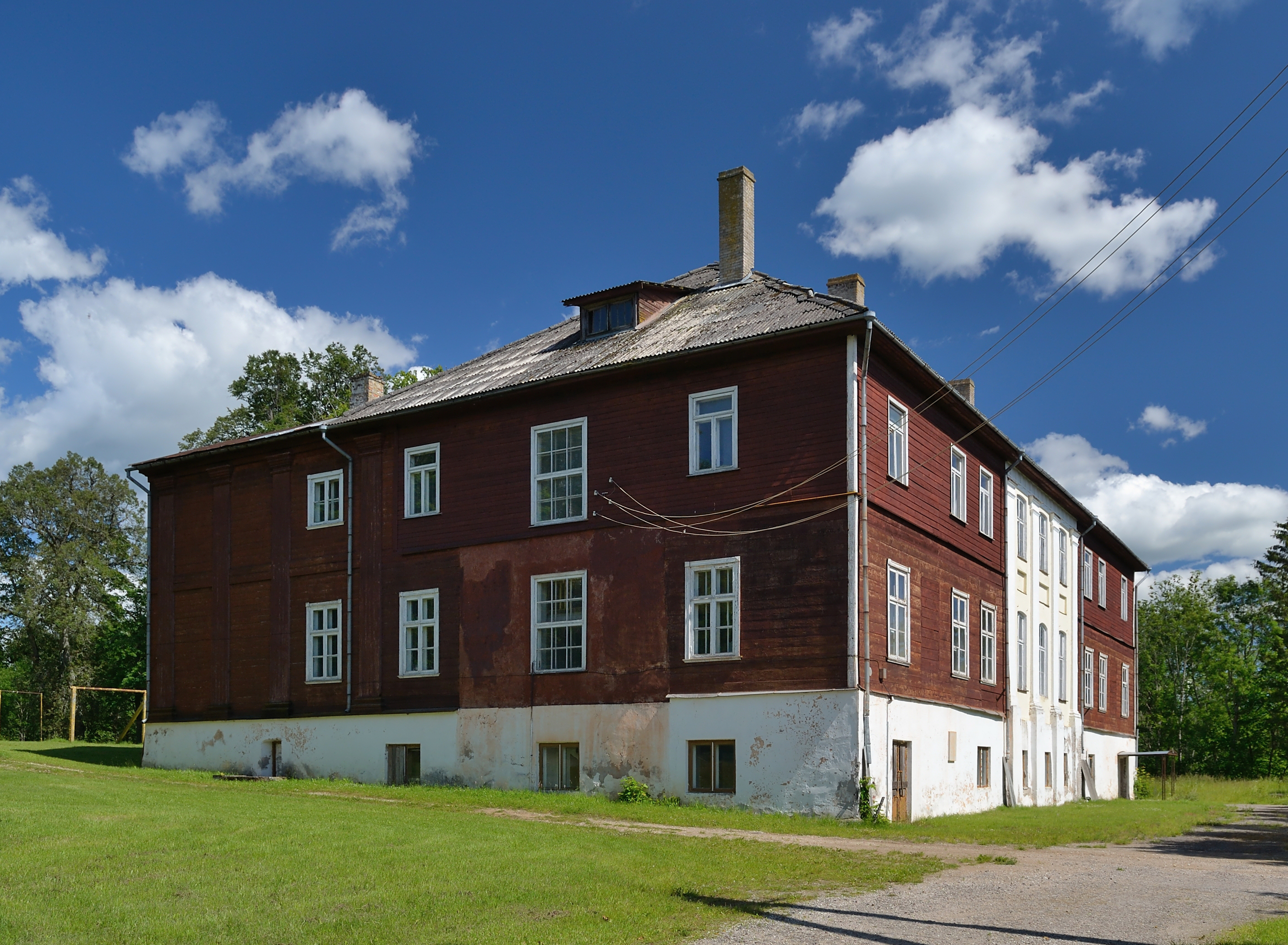 Kuigatsi mõisa peahoone 2012