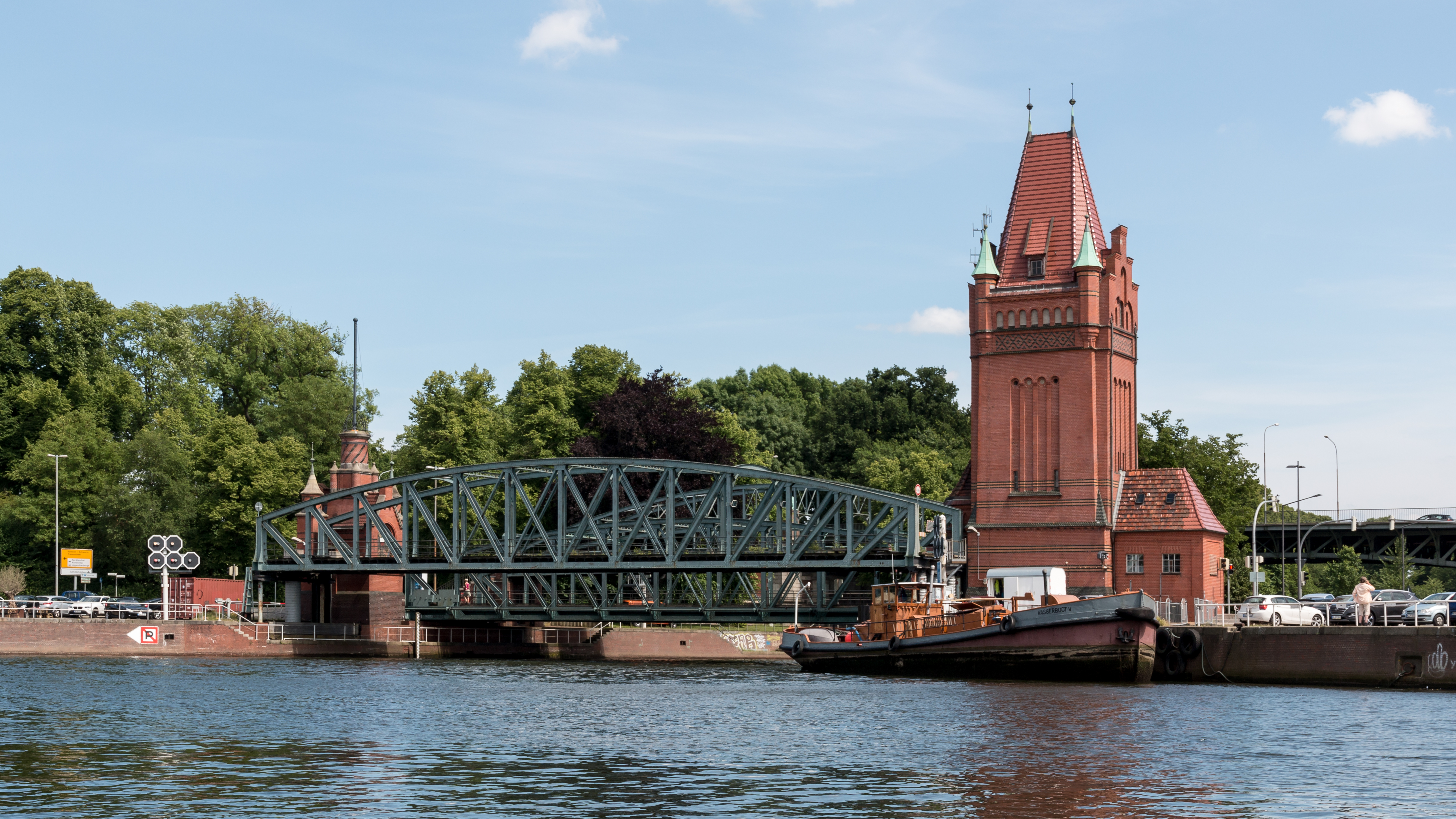 Lübeck, Hubbrücke -- 2017 -- 0269