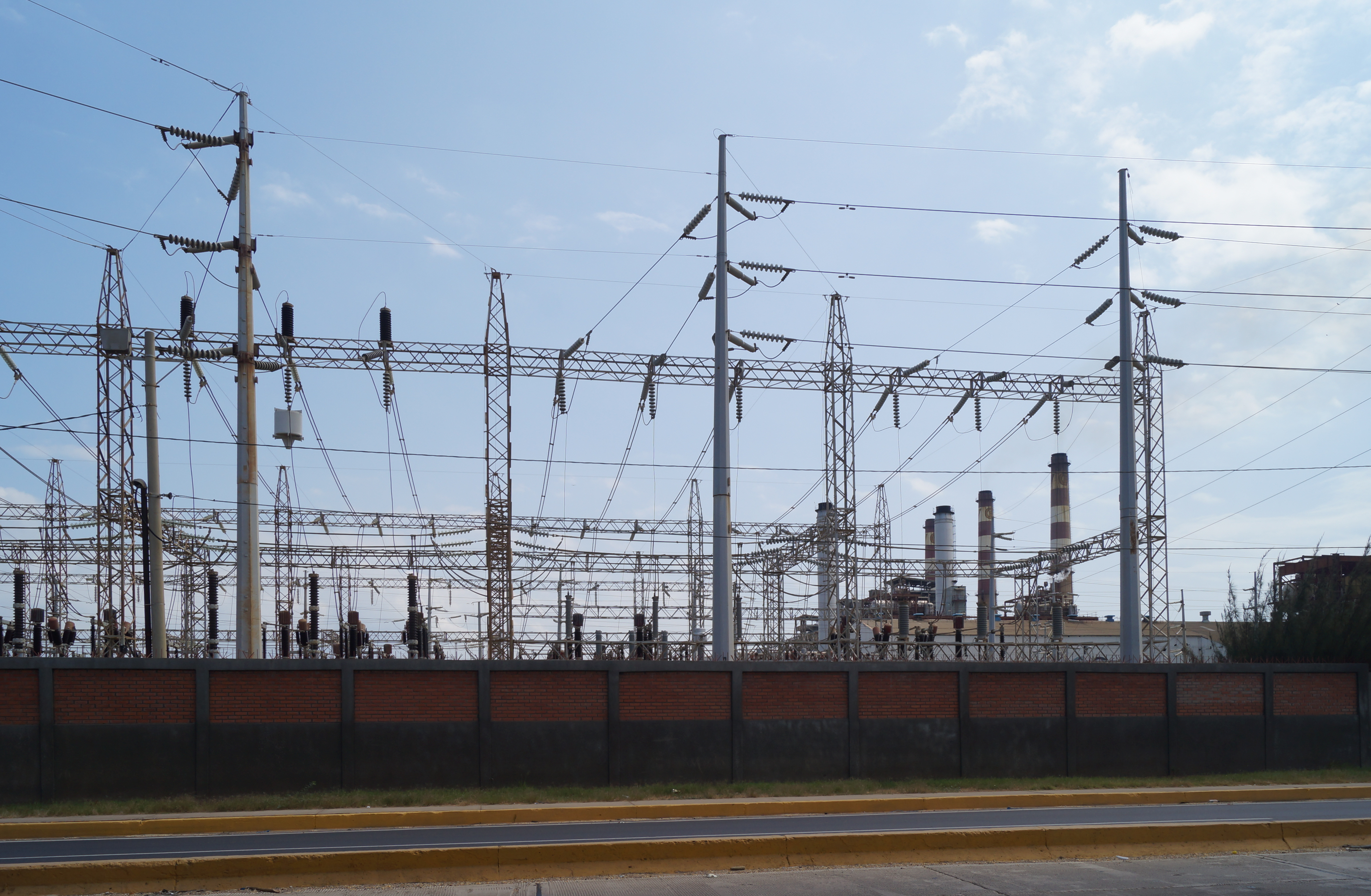 Líneas de transmisión de energía eléctrica