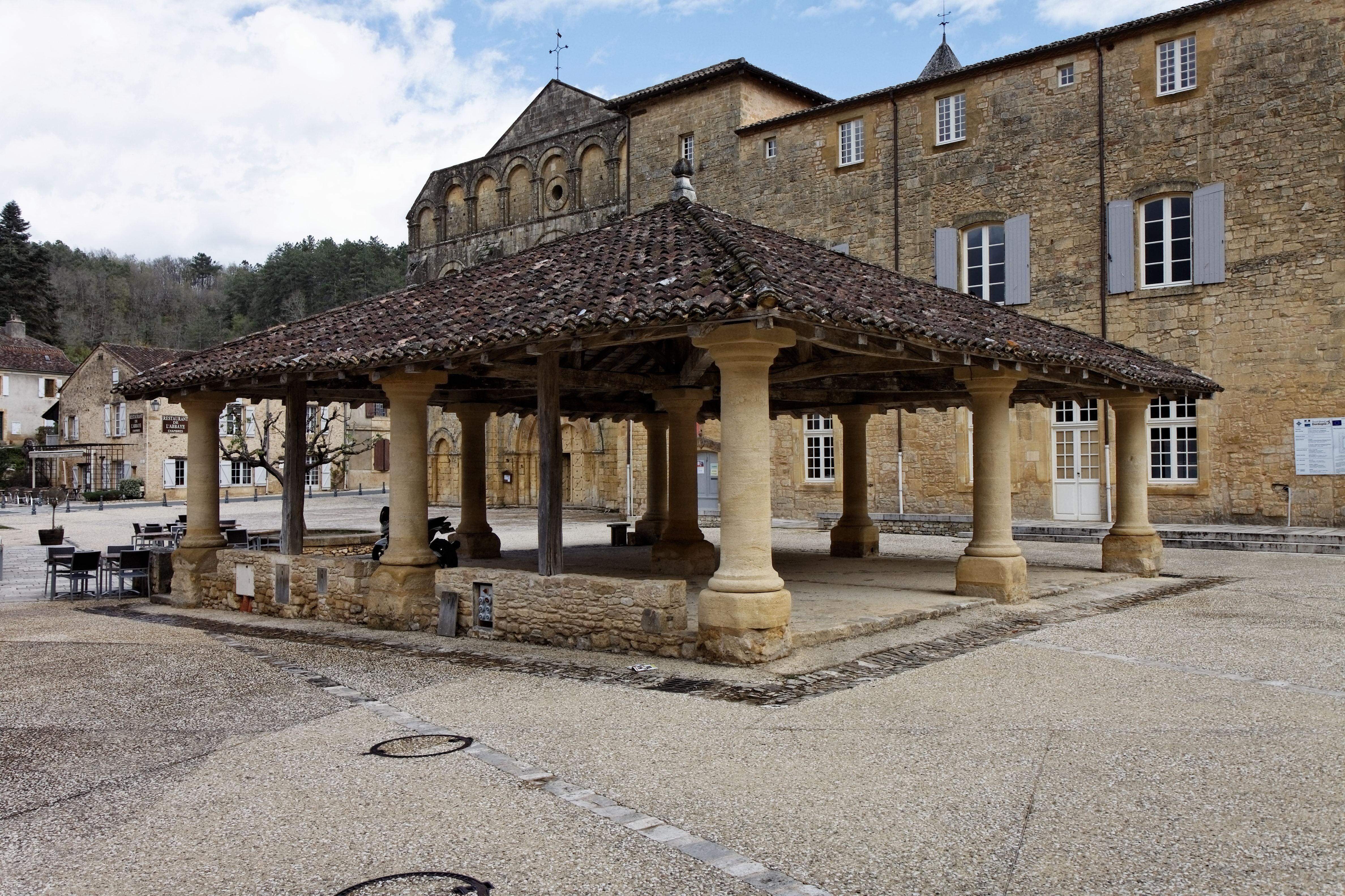 Le Buisson-de-Cadouin - Halle de Cadouin - PA00082421 - 004
