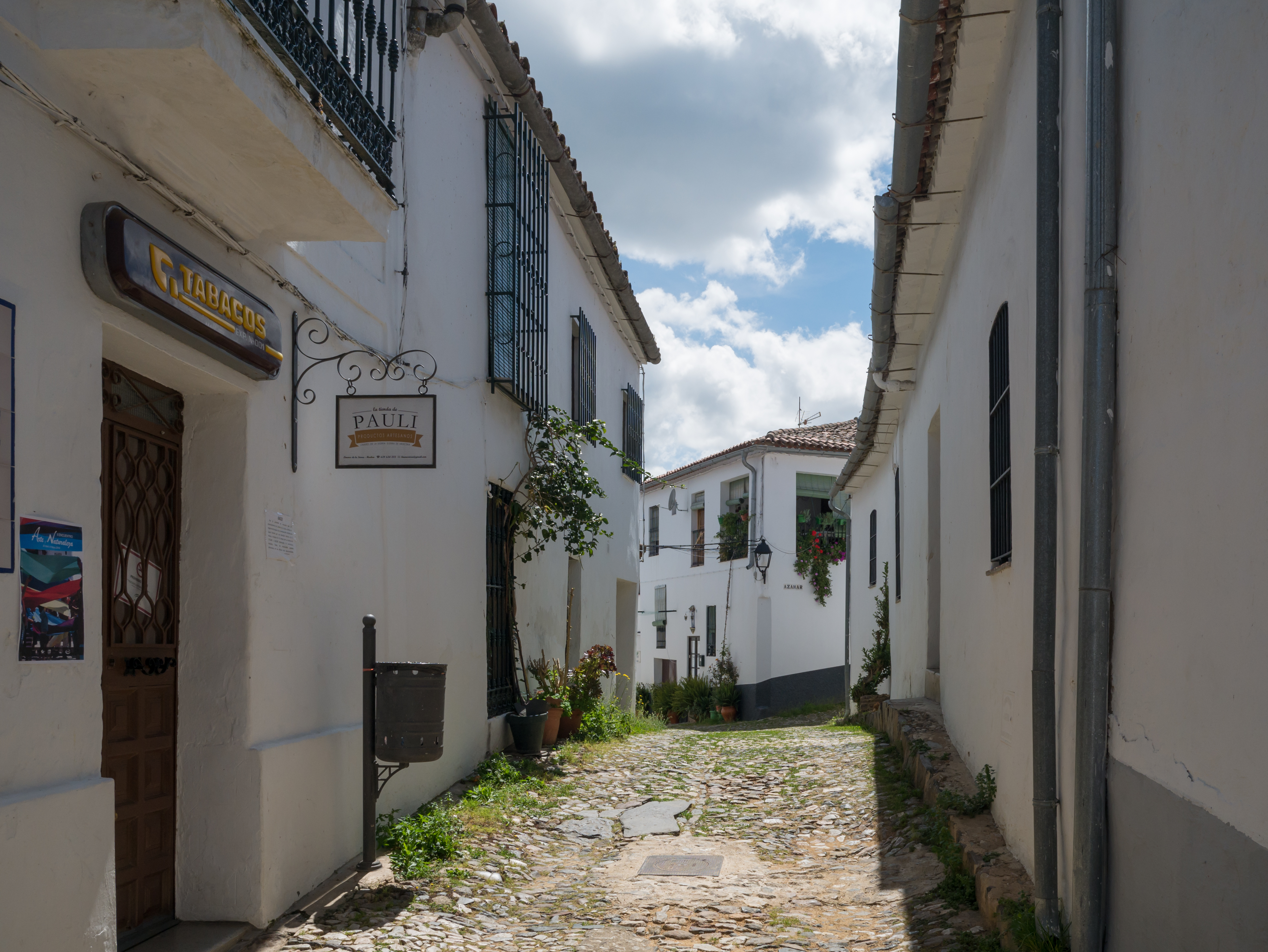 Linares de la Sierra - Callejón 01