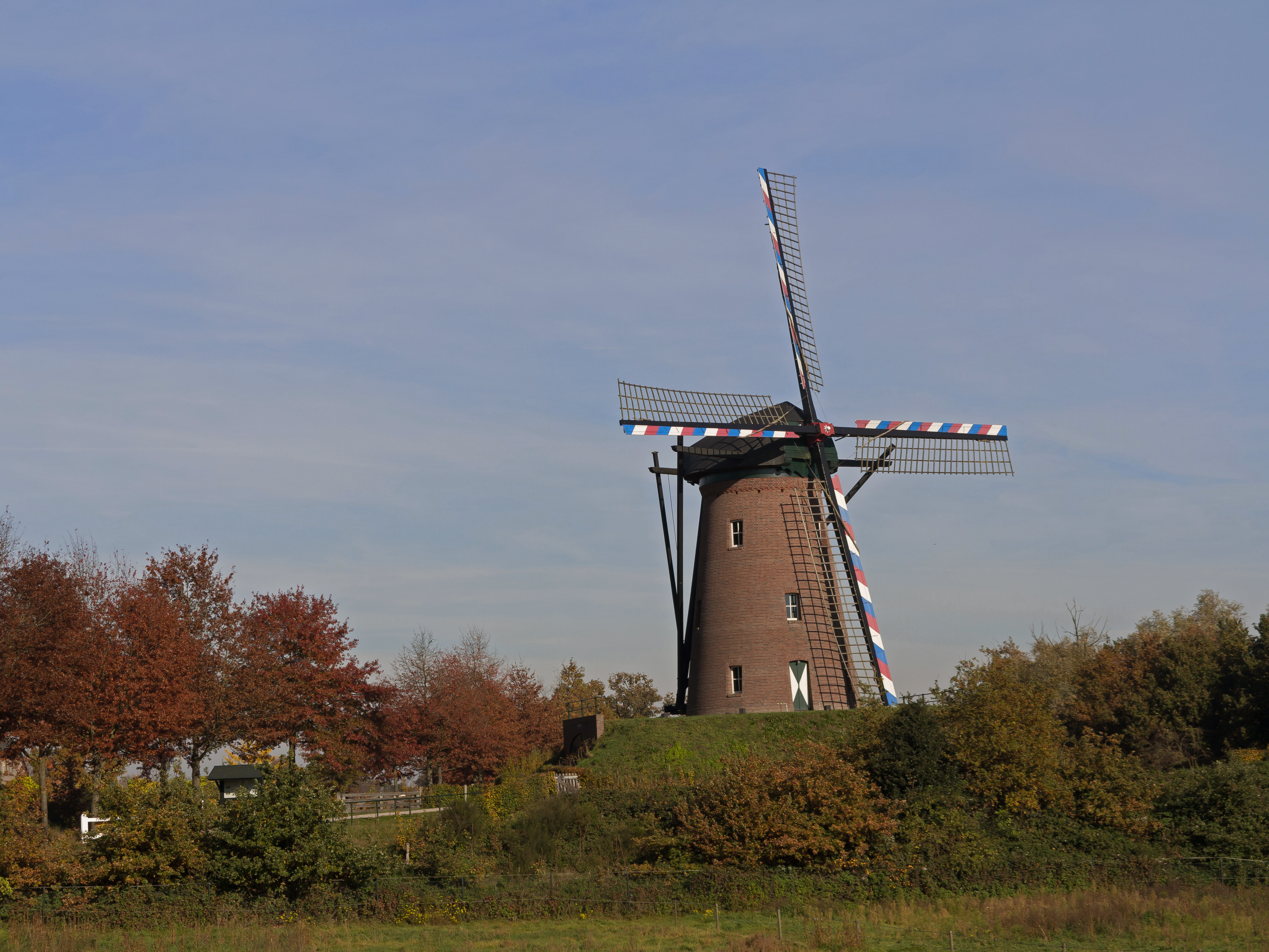 Lottum, de Houthuizer Molen foto4 2015-11-02 12.19