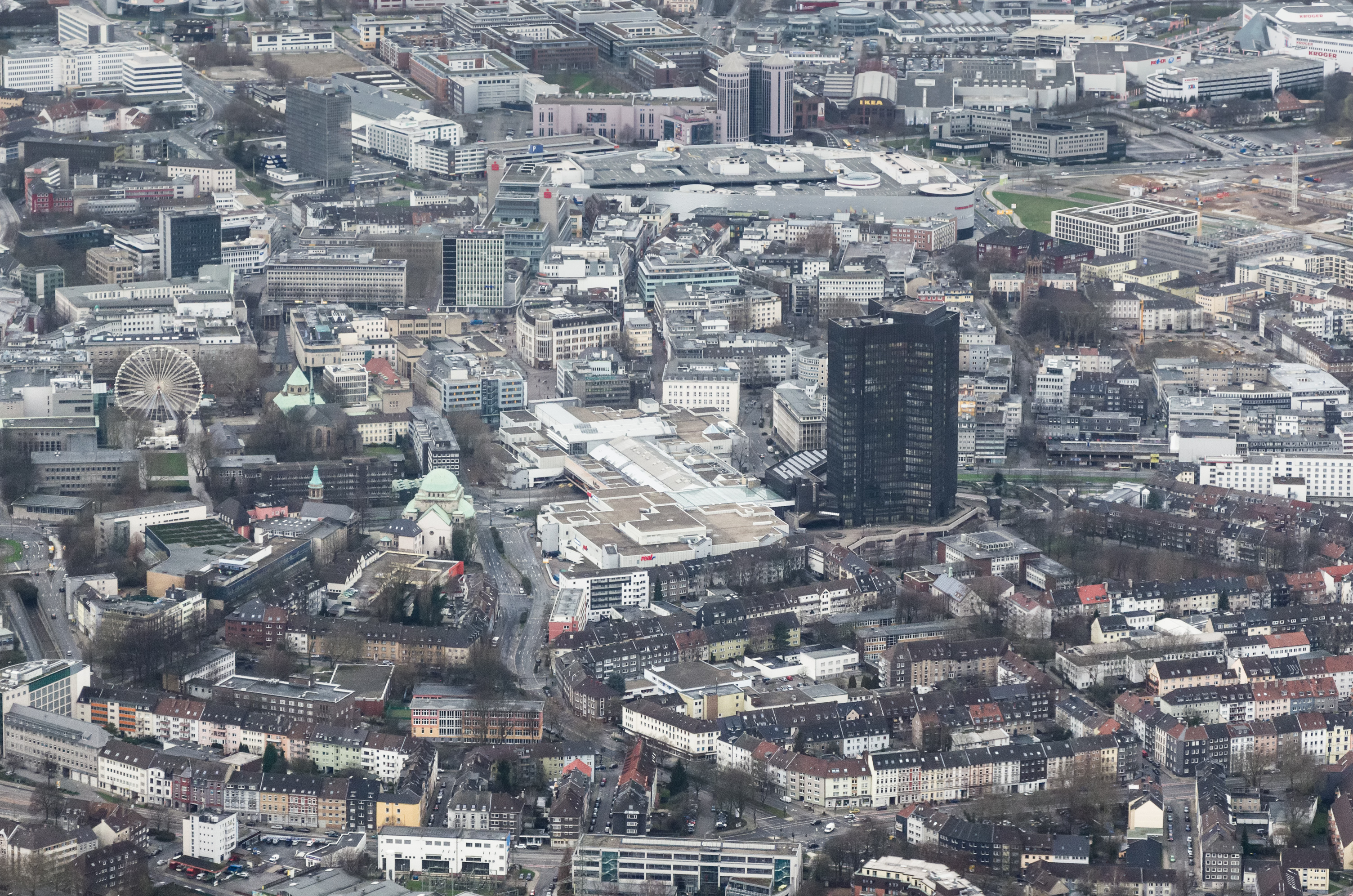 Luftaufnahme Innenstadt Essen Blickrichtung West 2014