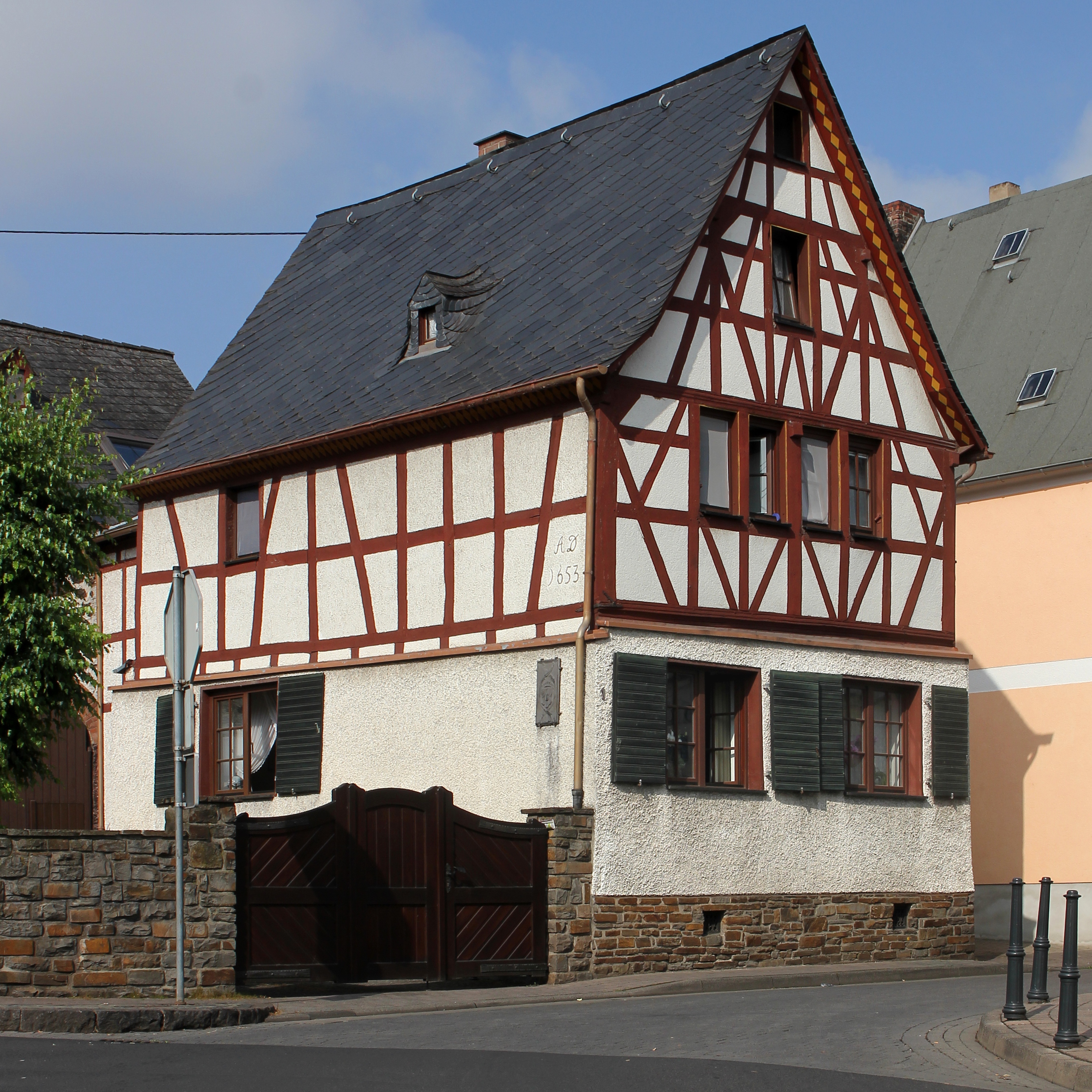 Mülheim-Kärlich, Hauptstraße 1 (2015-07-16 b)