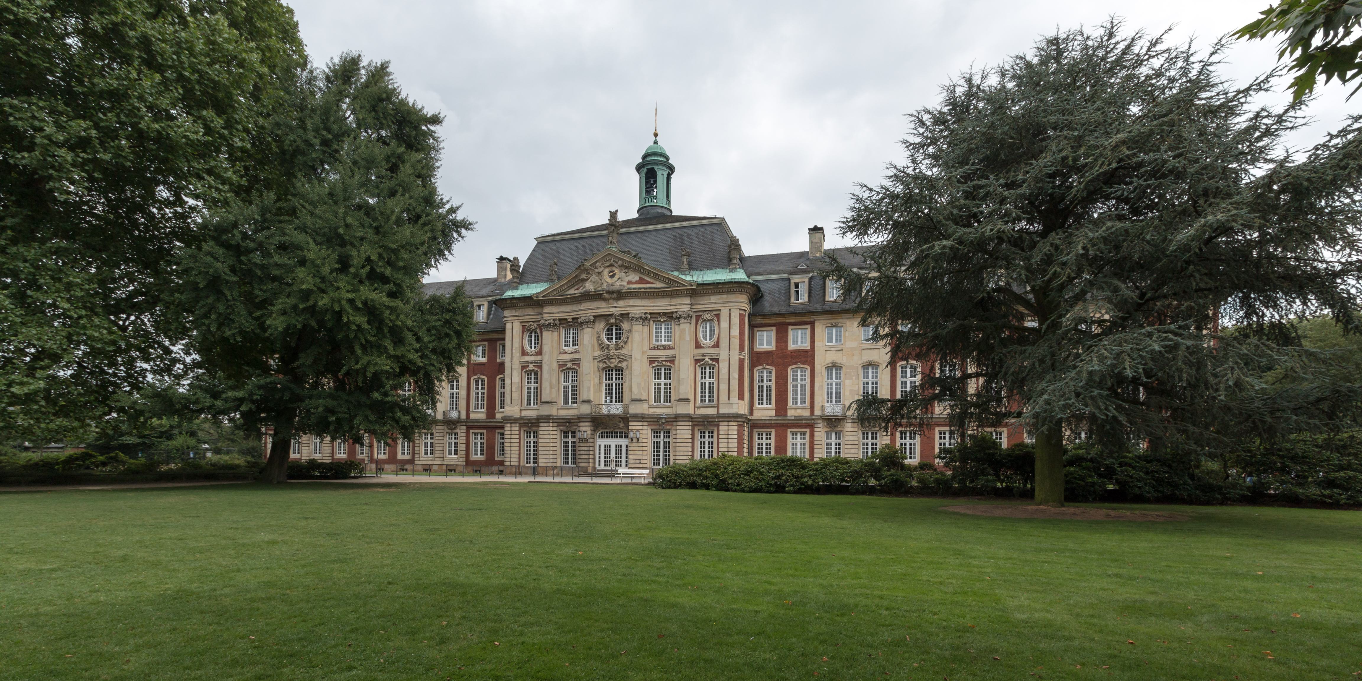 Münster, Fürstbischöfliches Schloss -- 2016 -- 3866
