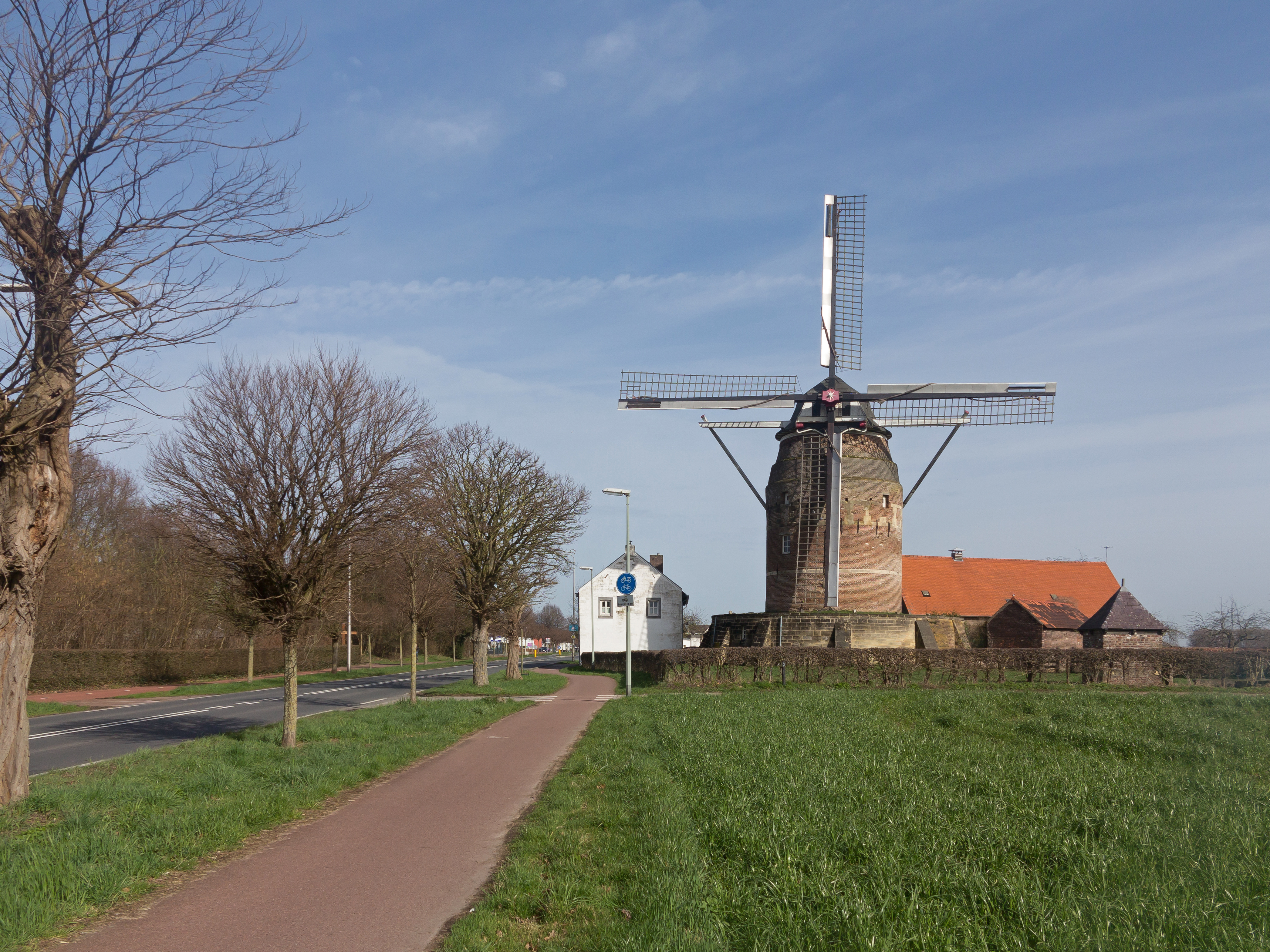 Maastricht, de Torenmolen van Gronsveld, RM28086 foto8 2017-03-11 10.43