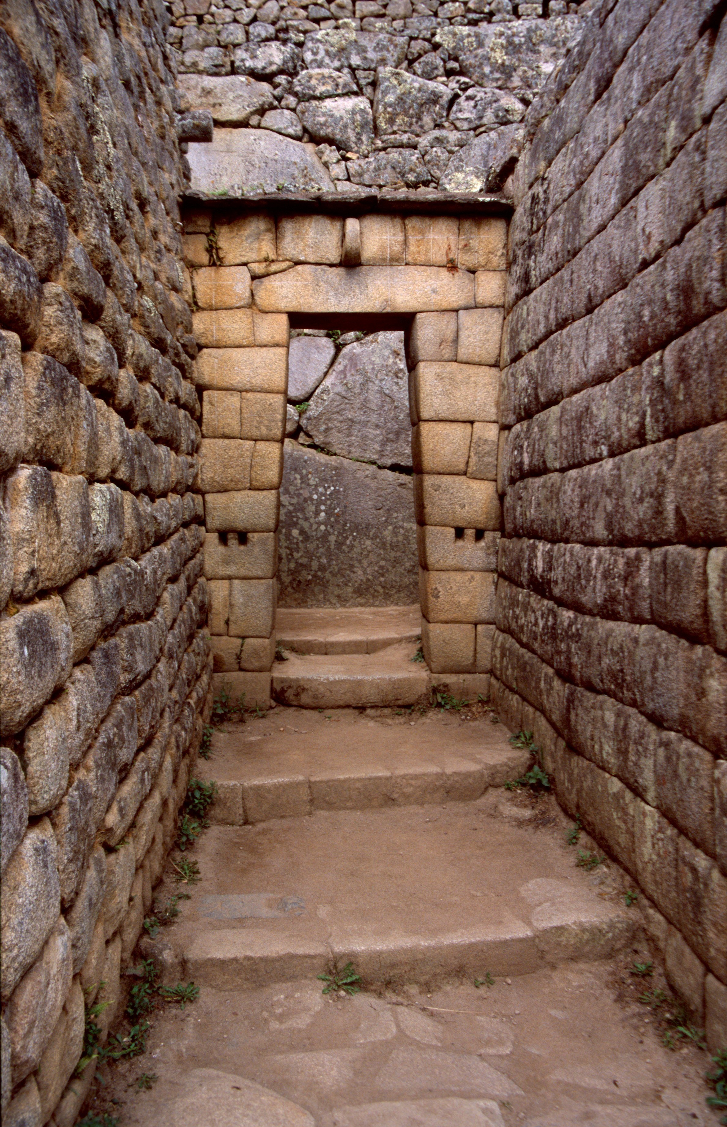 Machu-picchu-c12