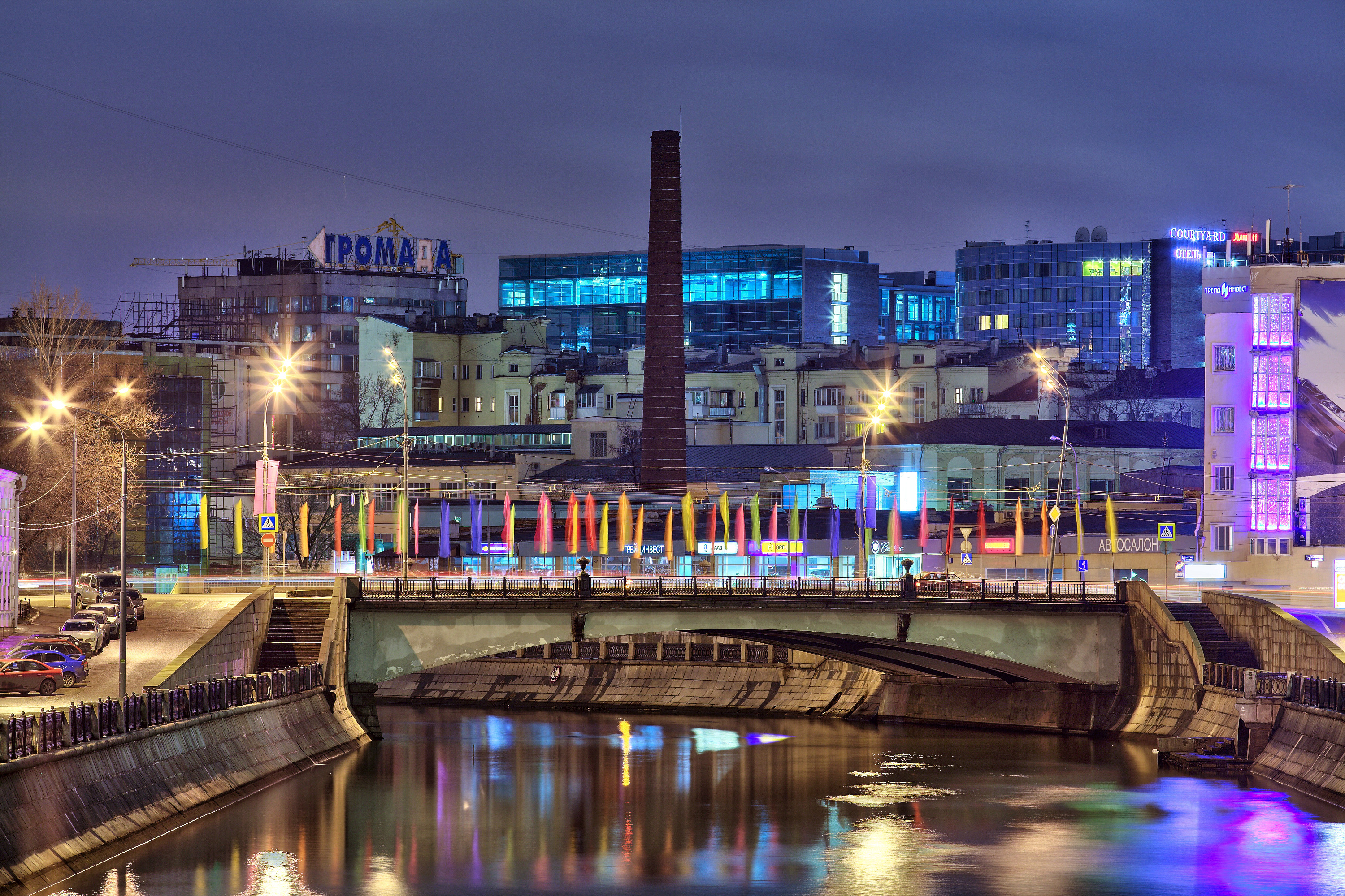 Maly Krashokholmsky bridge 4exp Oloneo