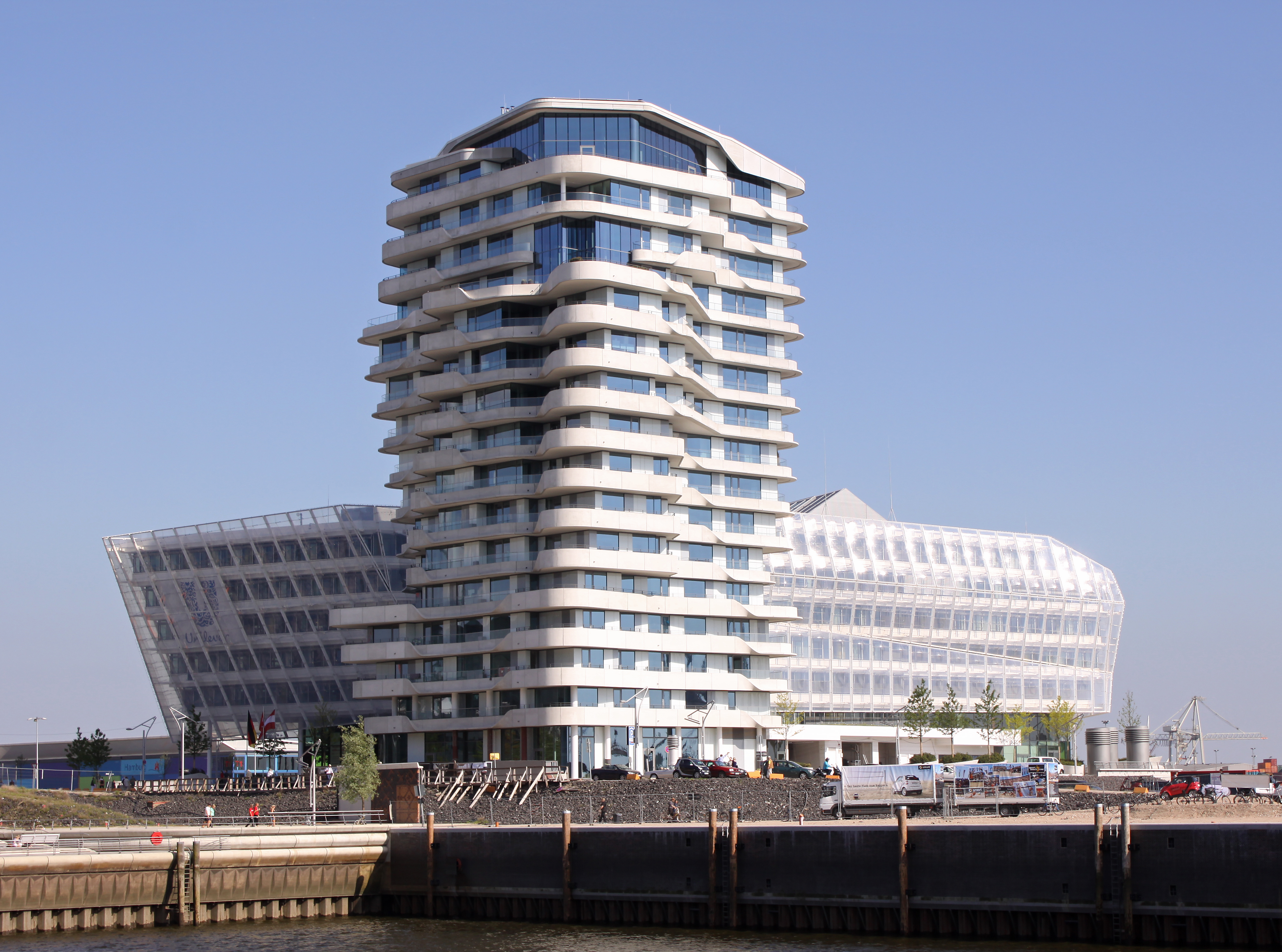 Marco-Polo-Tower