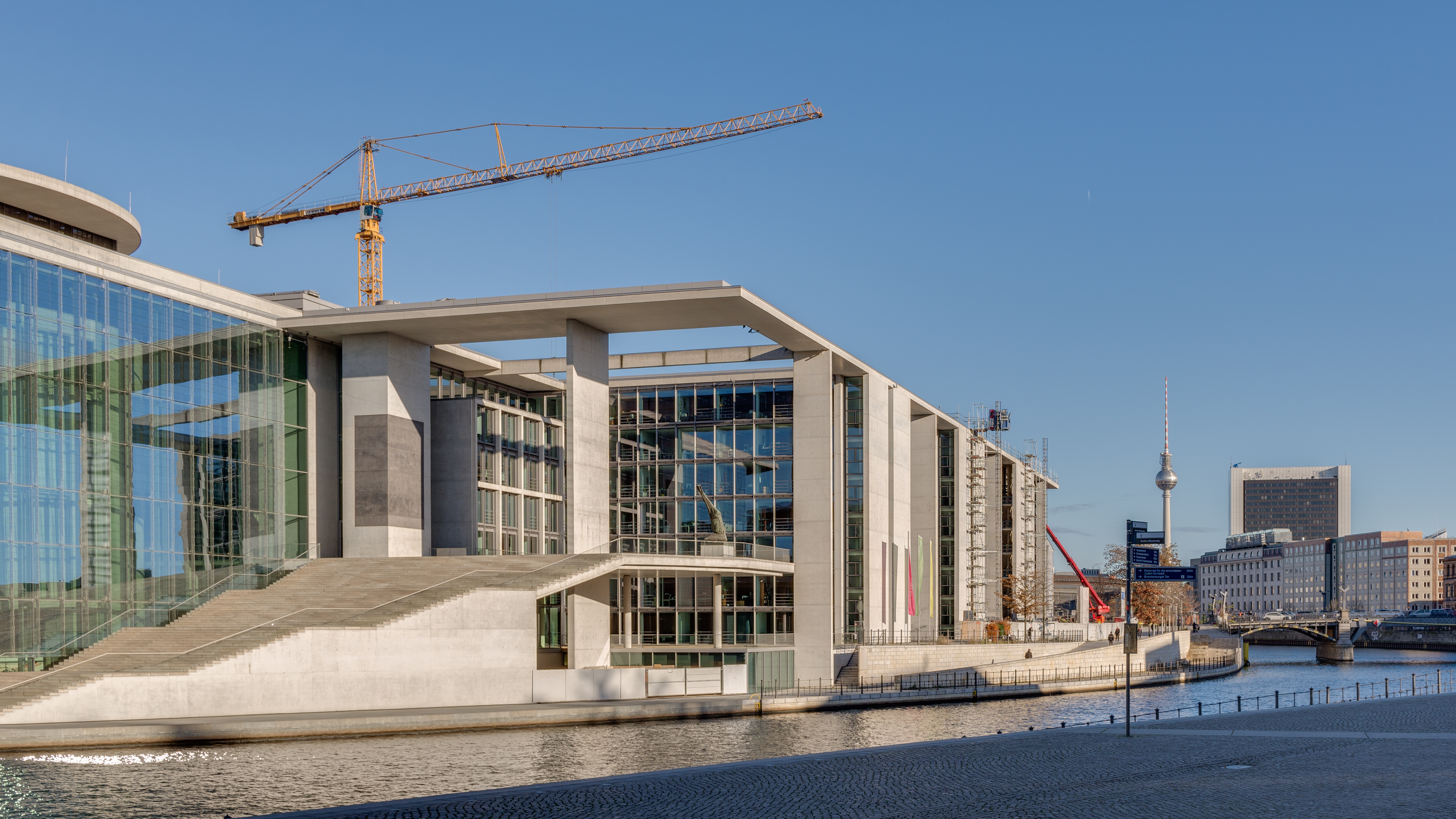 Marie-Elisabeth-Lüders-Haus November 2013