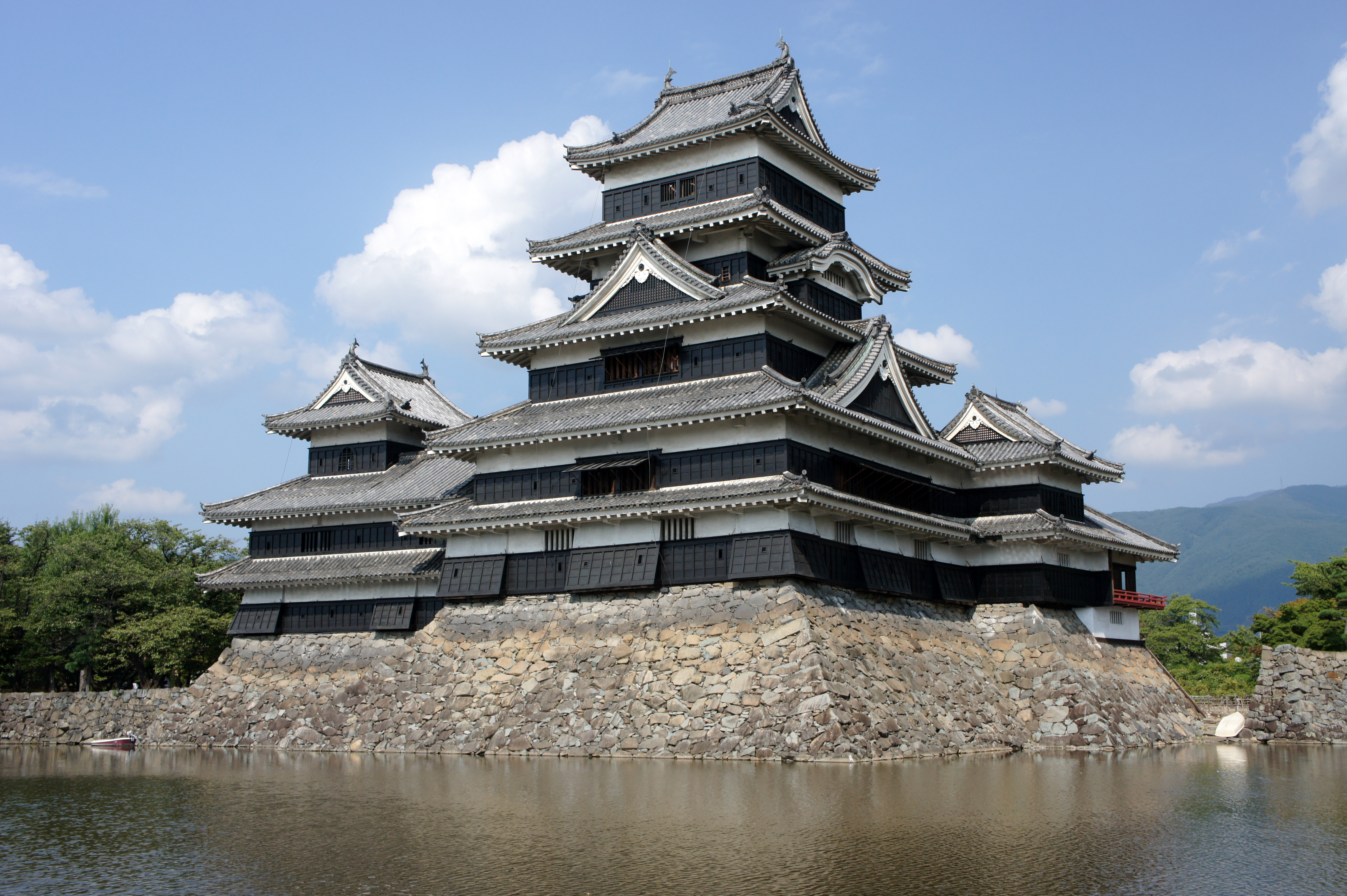 Matsumoto castle01s2048