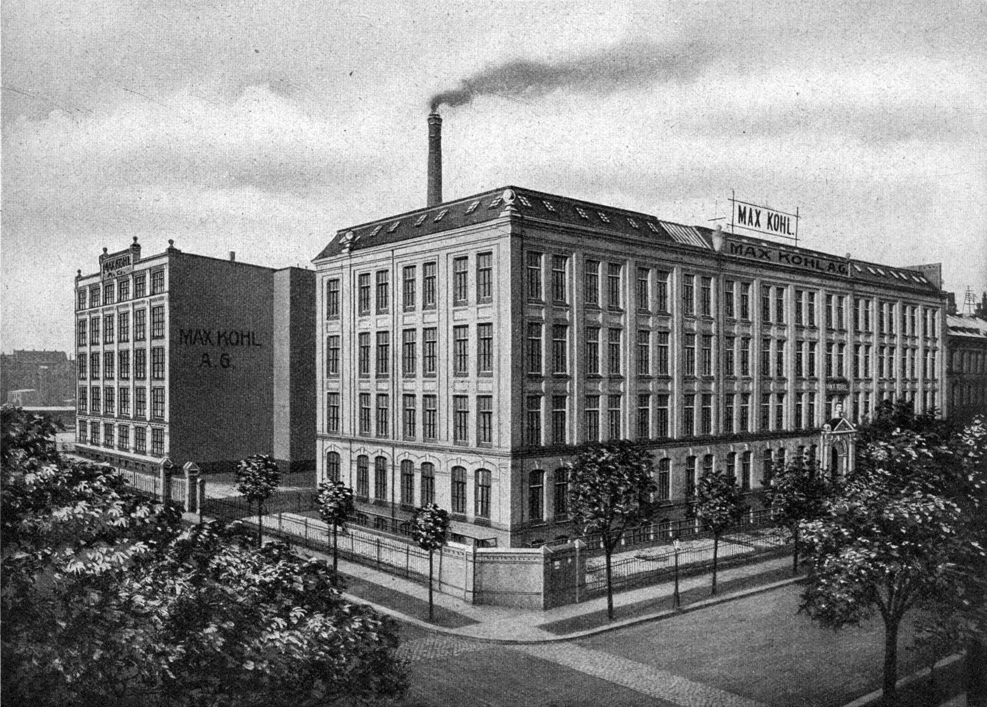 Max-kohl company-building