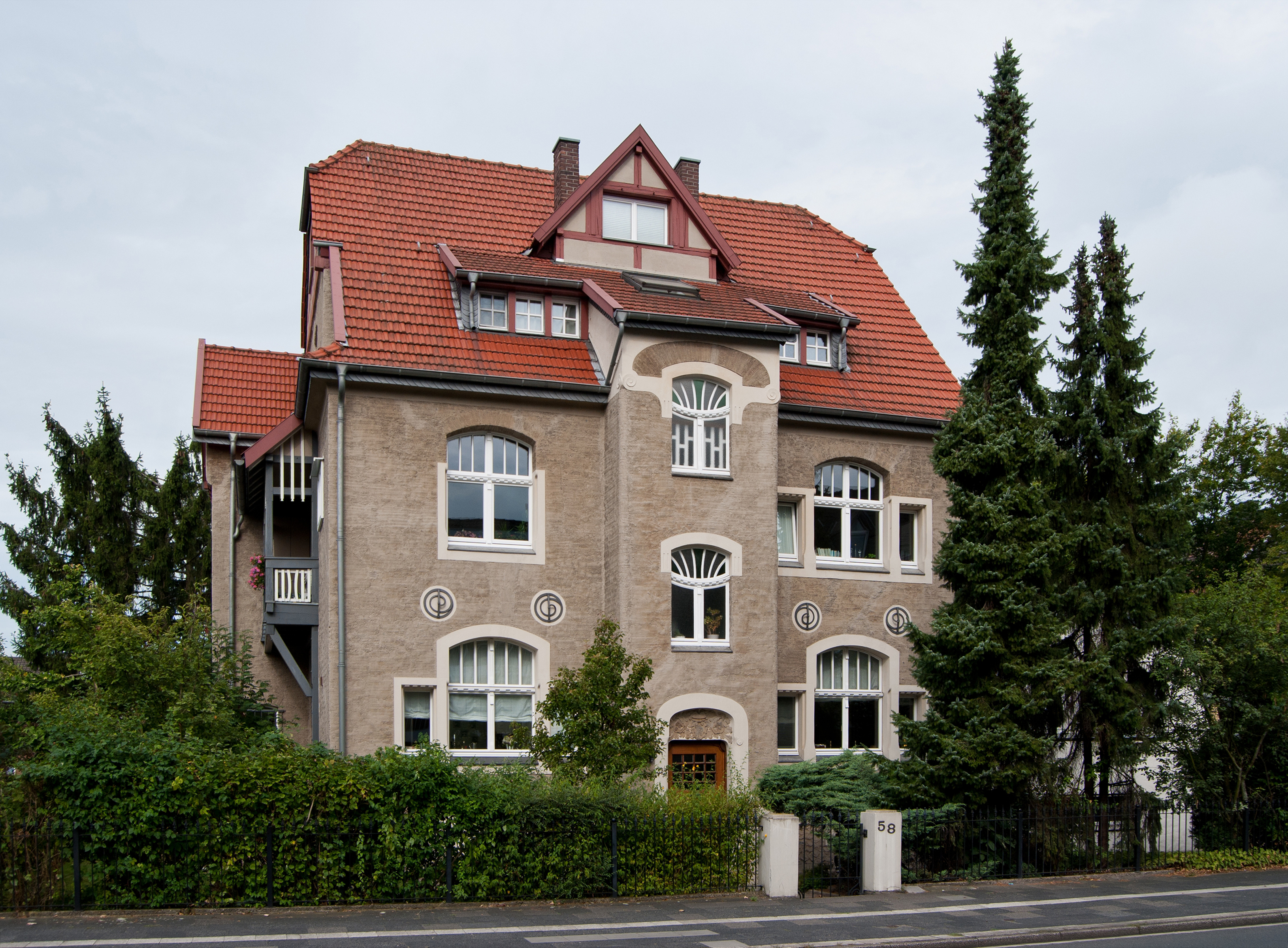 Moers, Rheinberger Straße 58, 2012-08 CN-01