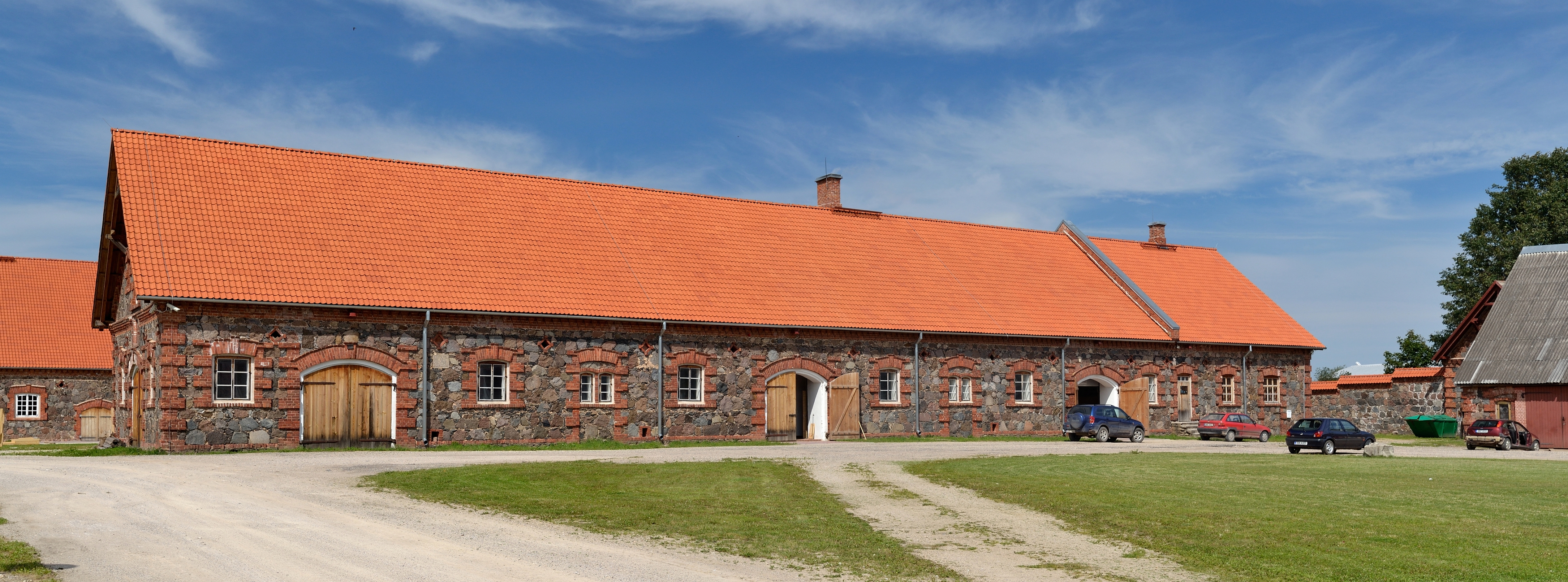Mooste mõisa tall