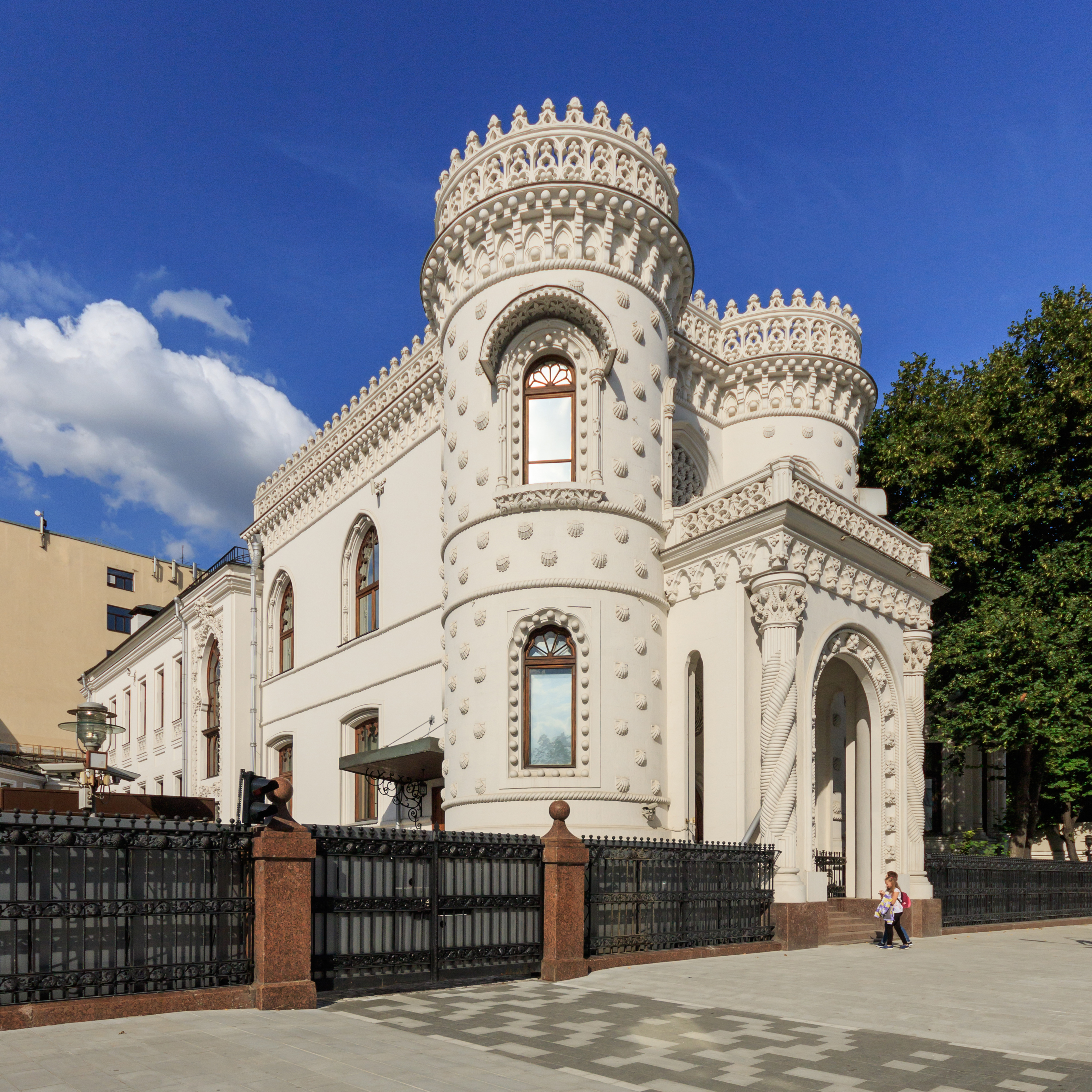 Moscow Vozdvizhenka Morozov House 08-2016