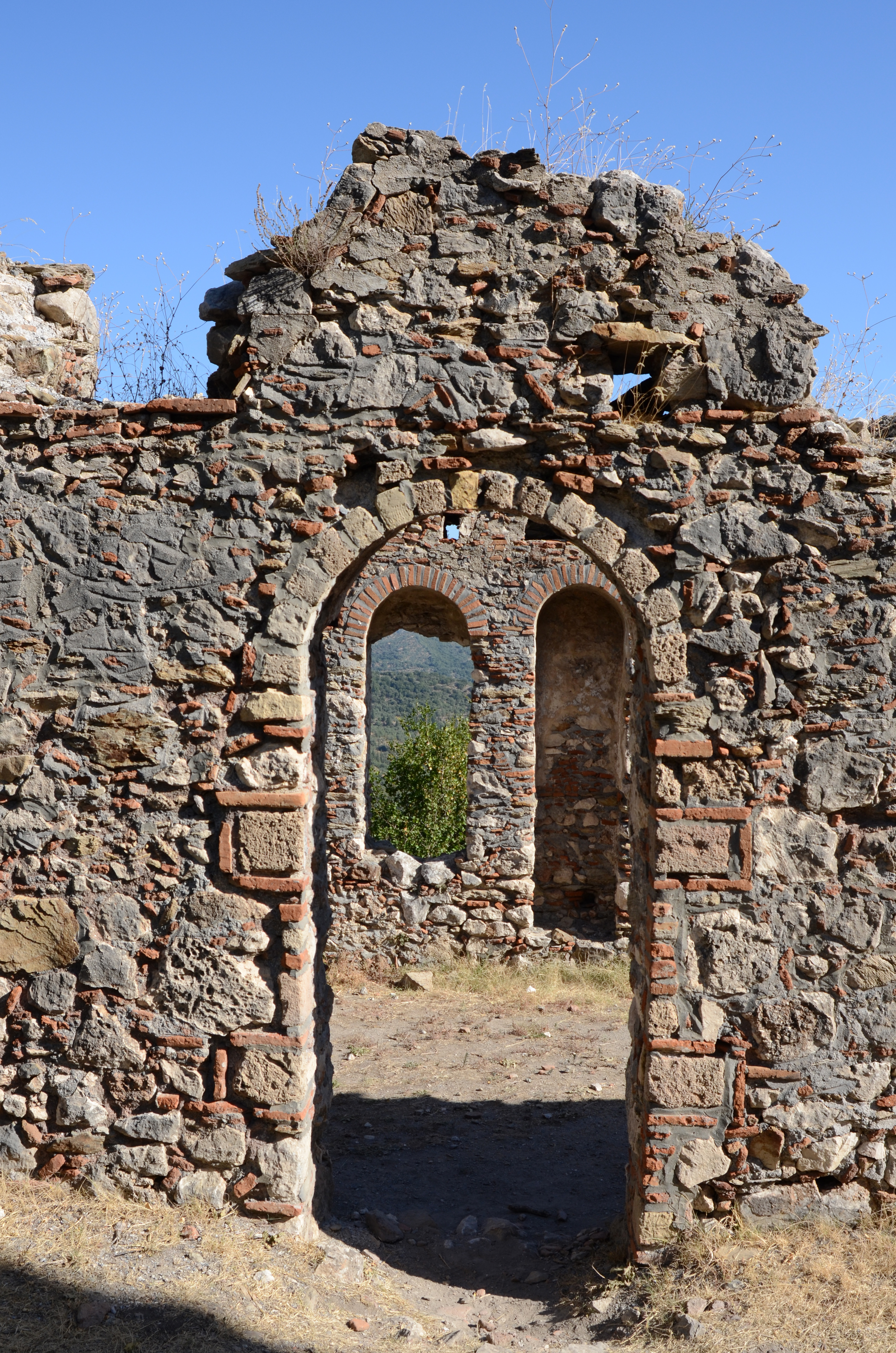 Mystras old town ruins (2)