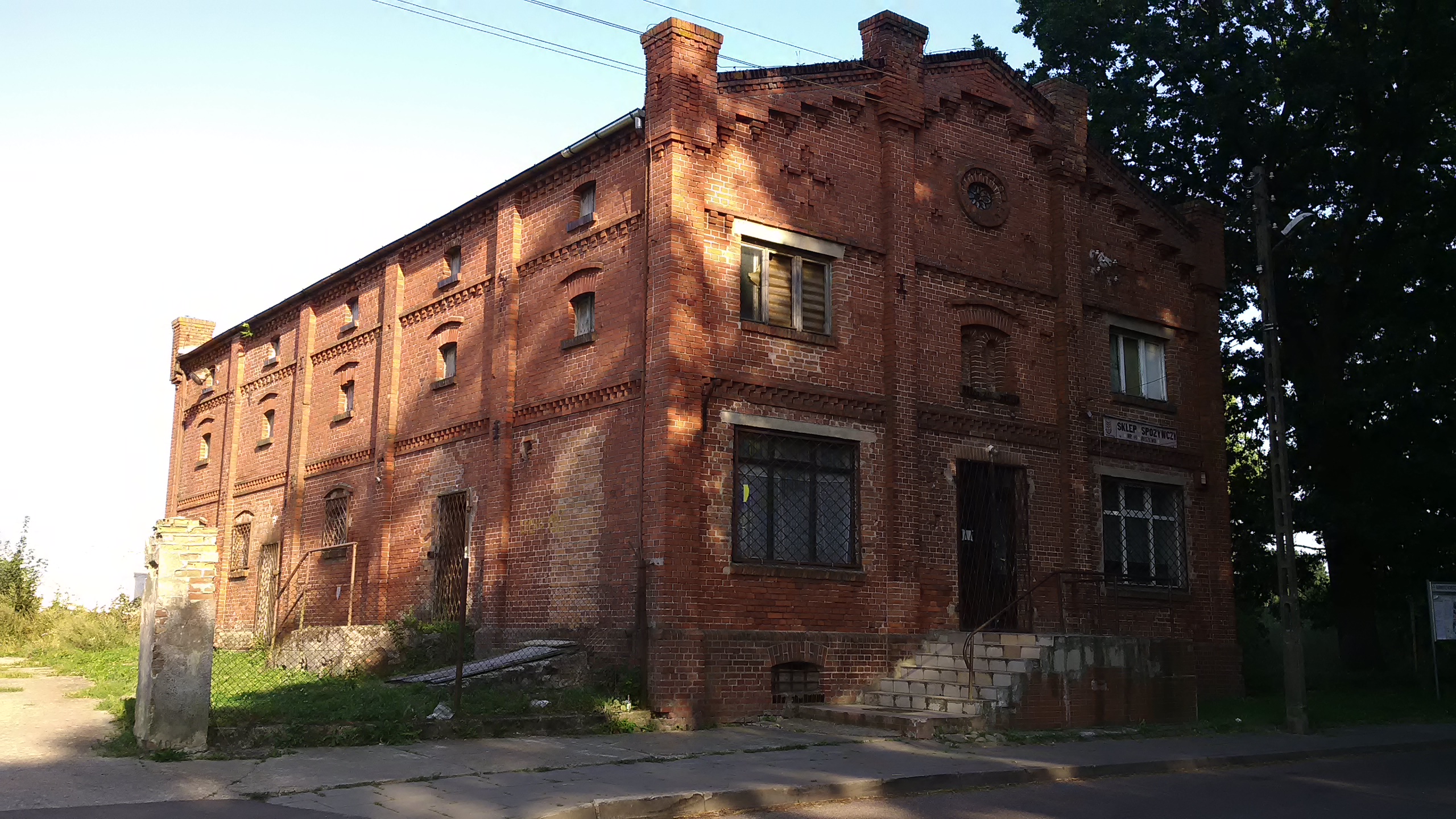 Myszewo - magazyn