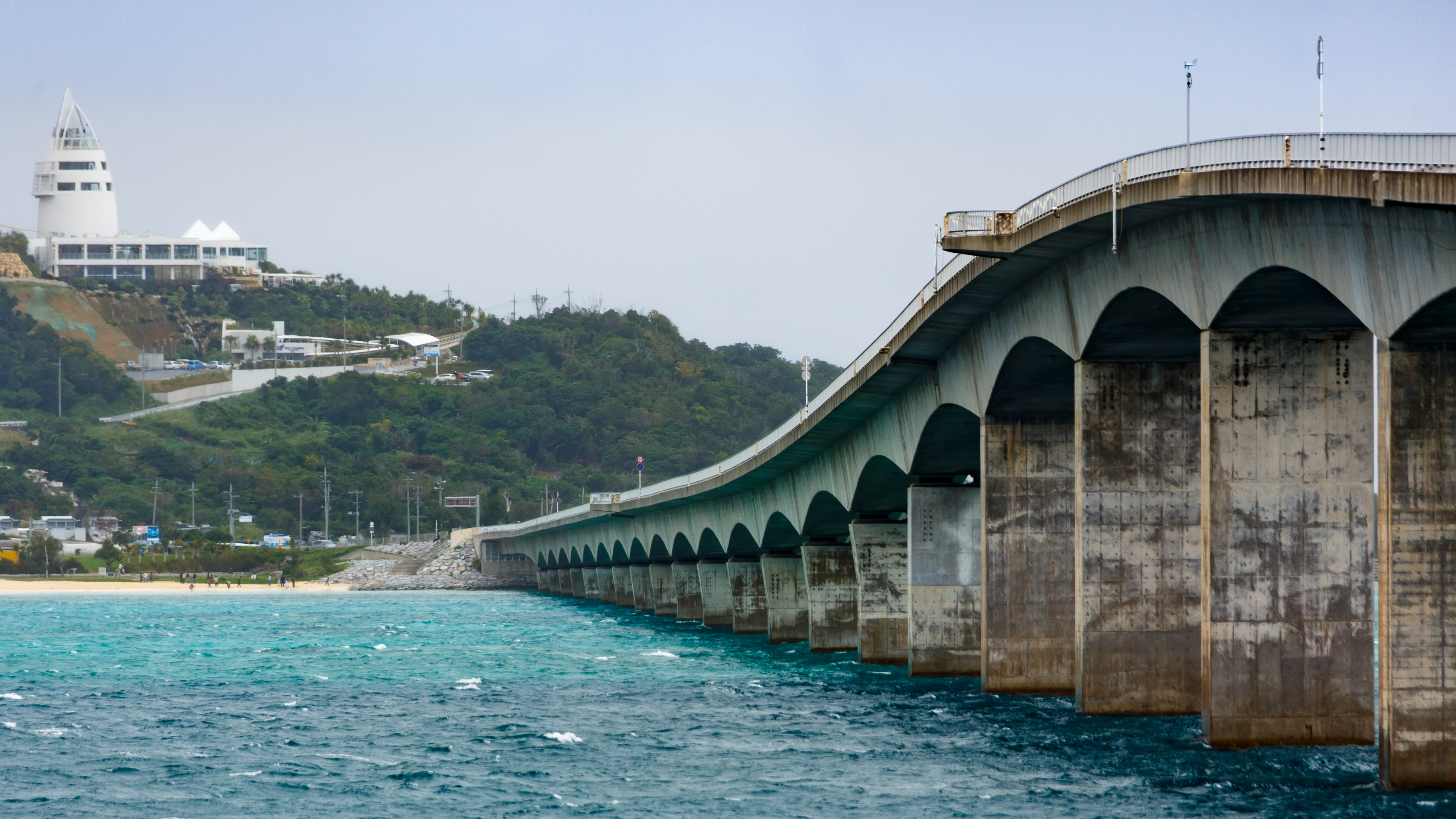 Nago Okinawa Kouri-Bridge-01