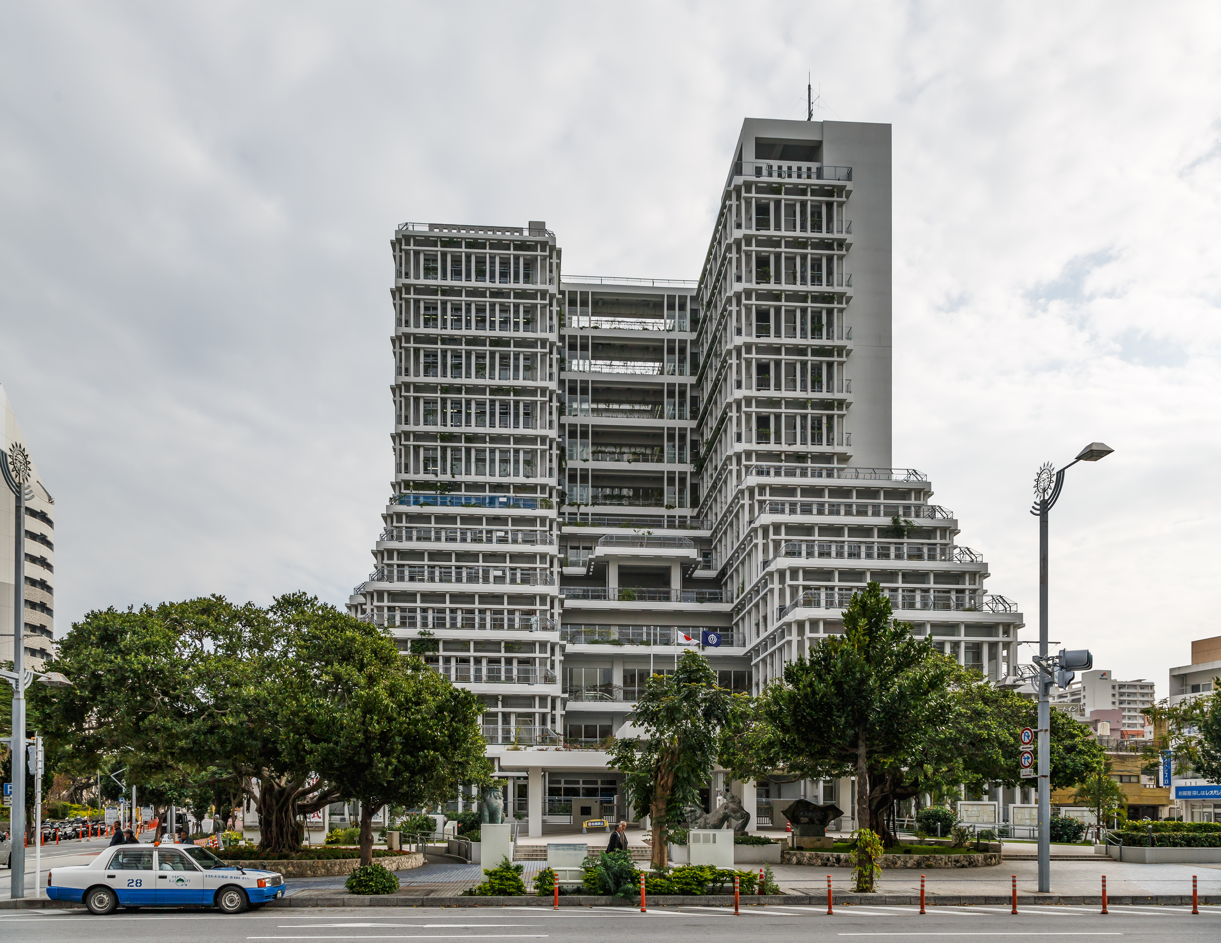 Naha Okinawa Japan Naha-City-Hall-01