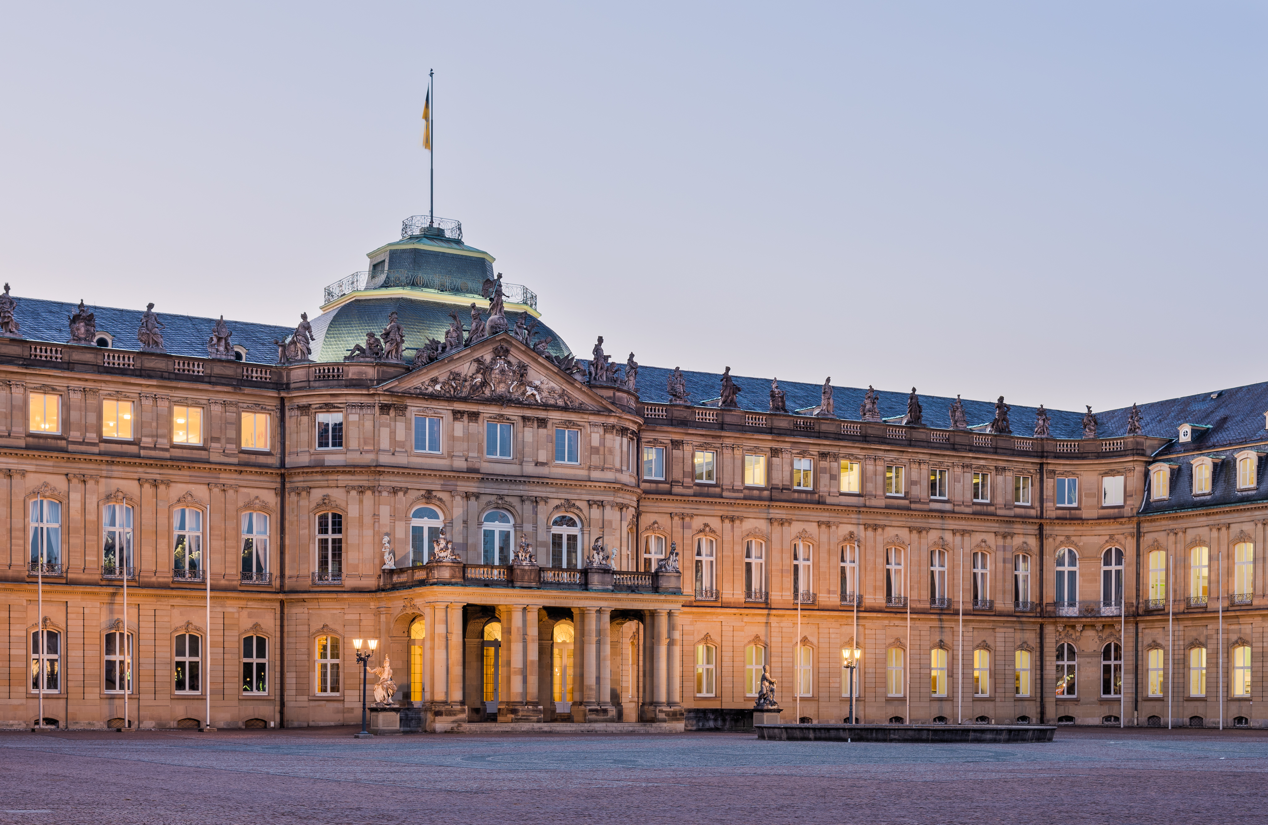 Neues Schloss Schlossplatz Stuttgart 2015 05