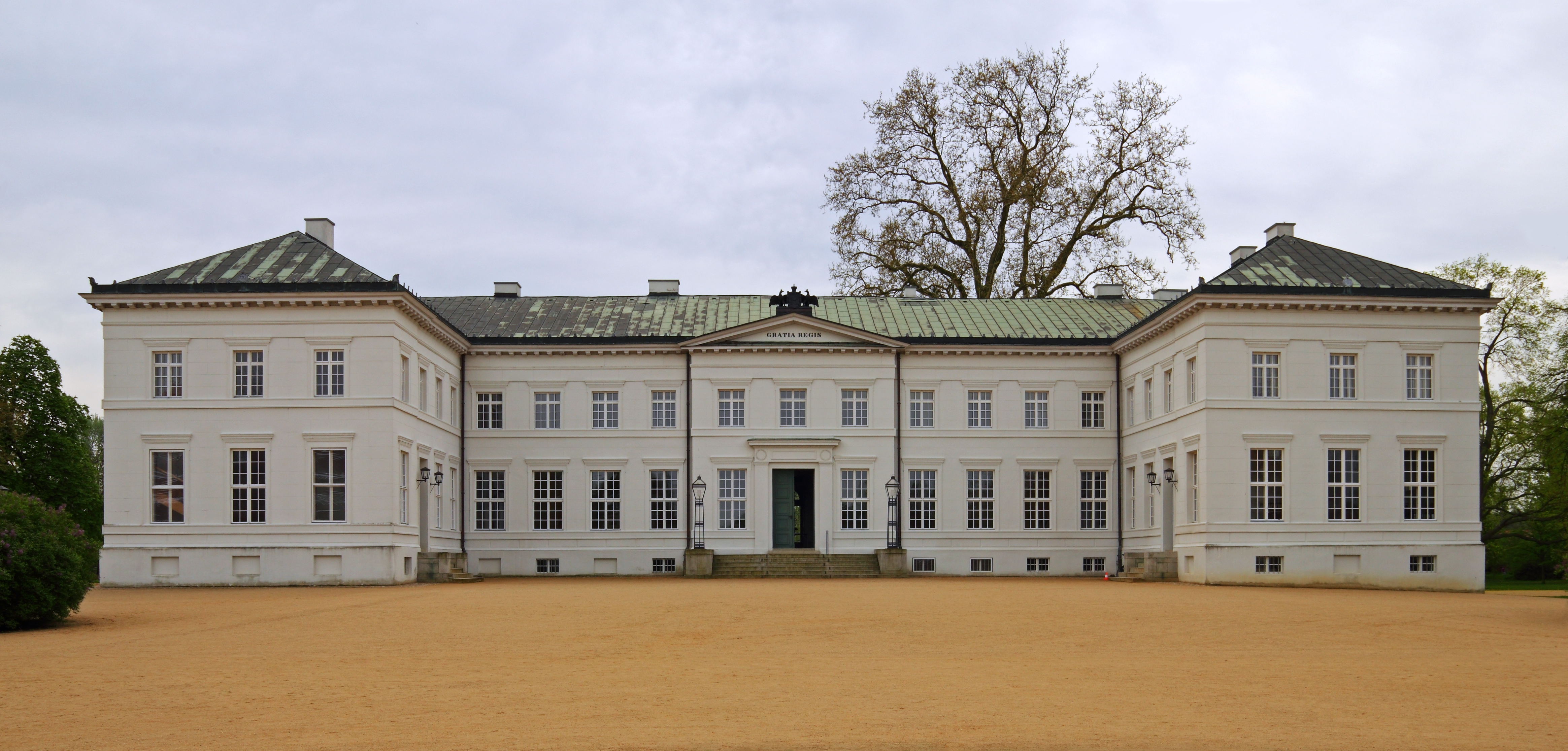 Neuhardenberg Castle 04-12