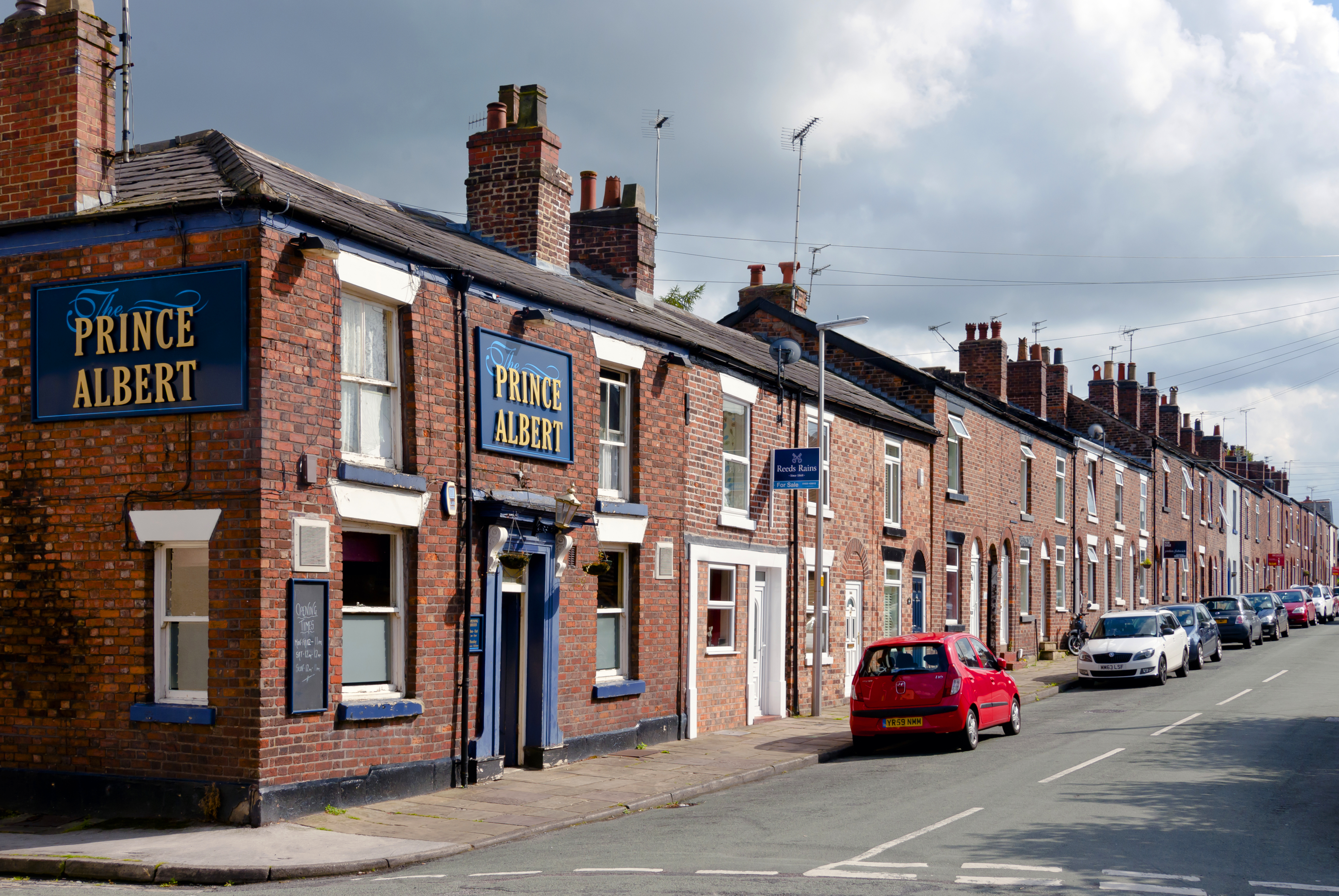 Newton Street looking south from Hatton Street, Macclesfield