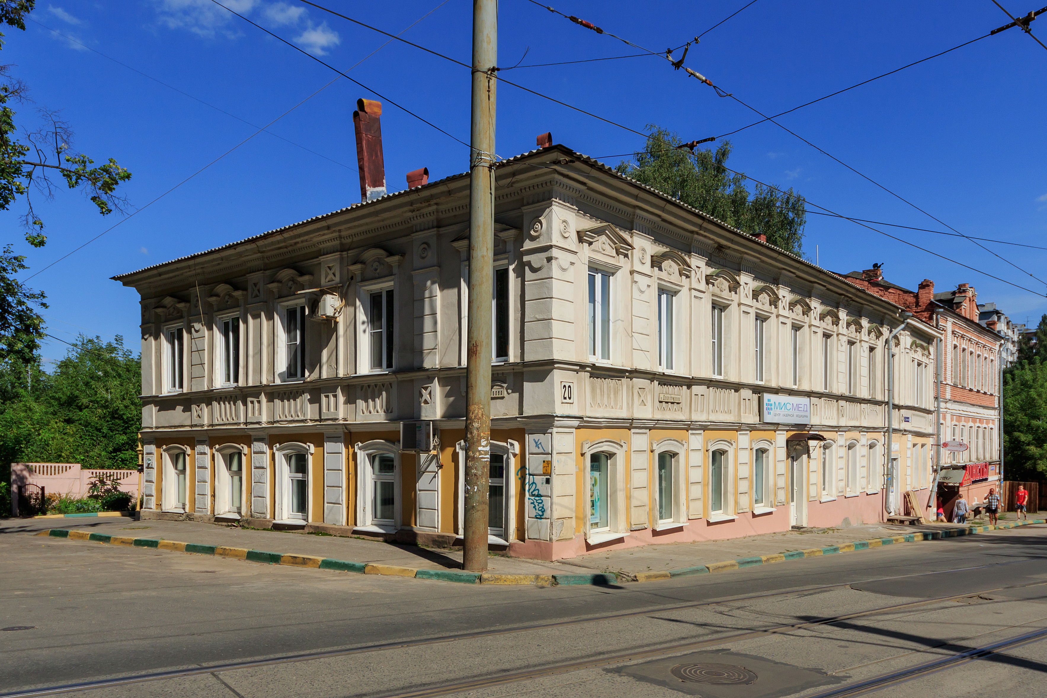 NN Dobrolyubova 20 house 08-2016