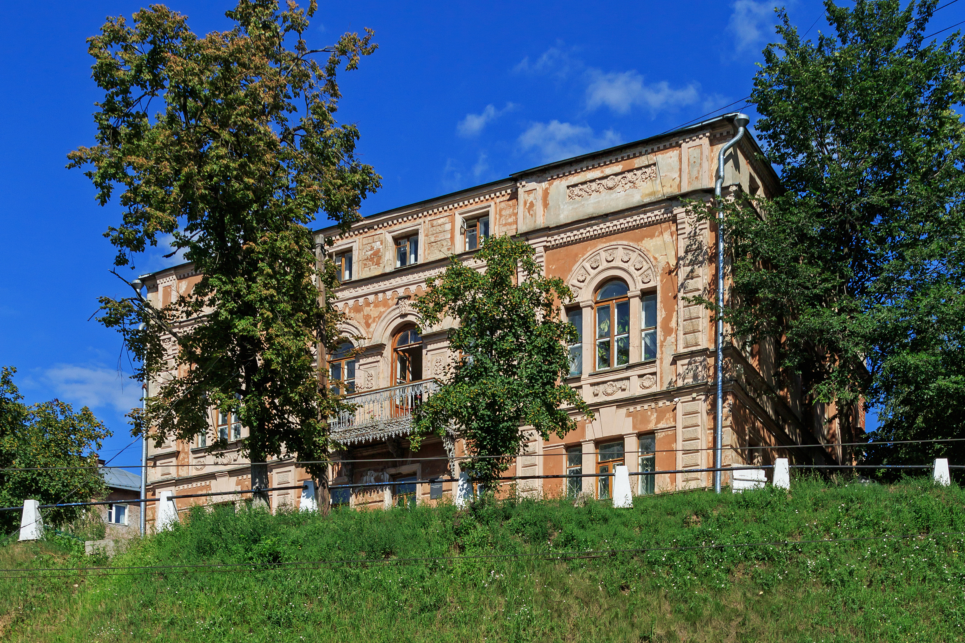 NN Lykovaya Damba Street 08-2016