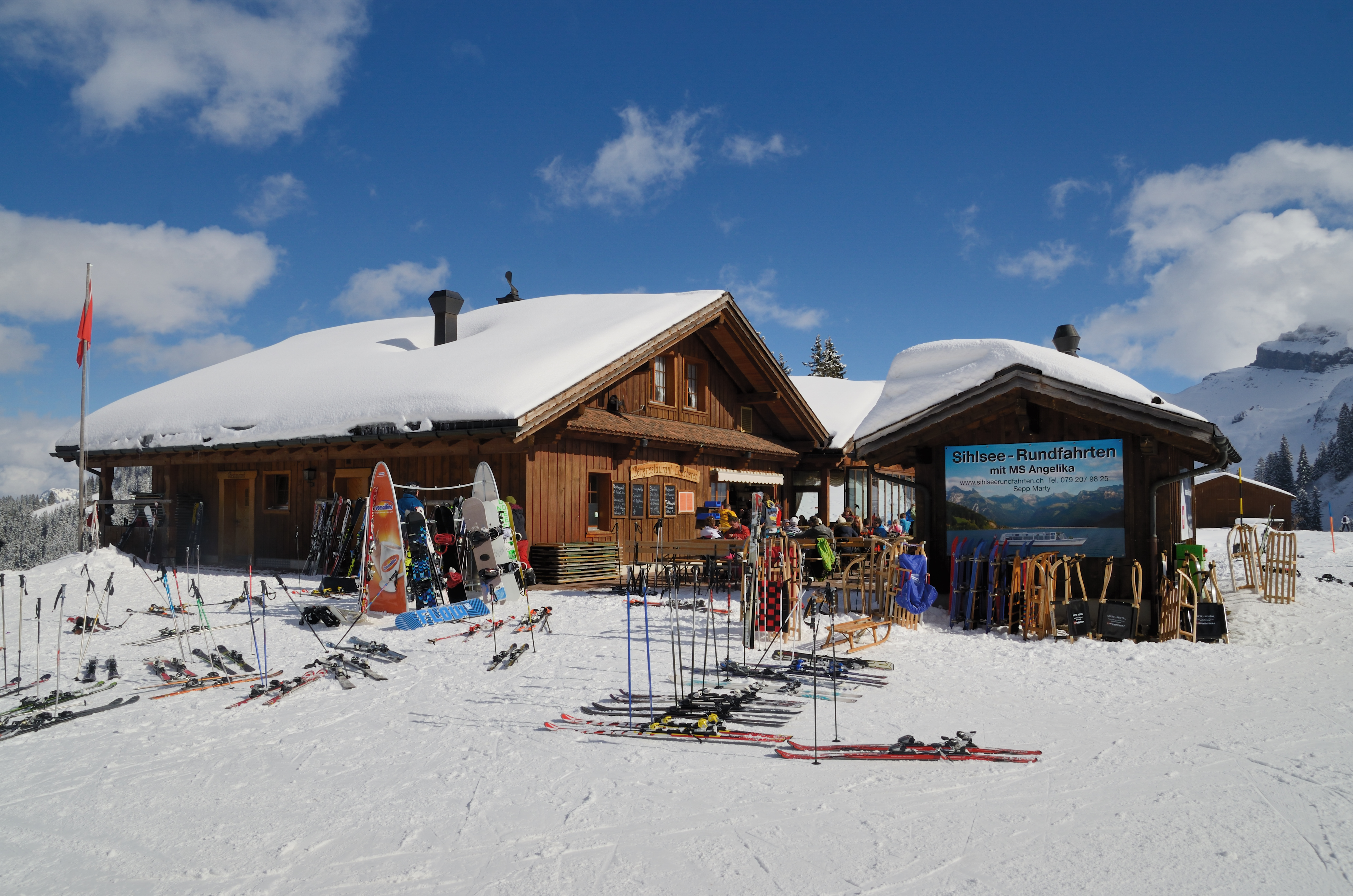 Oberiberg SZ - Bergrestaurant Laucheren