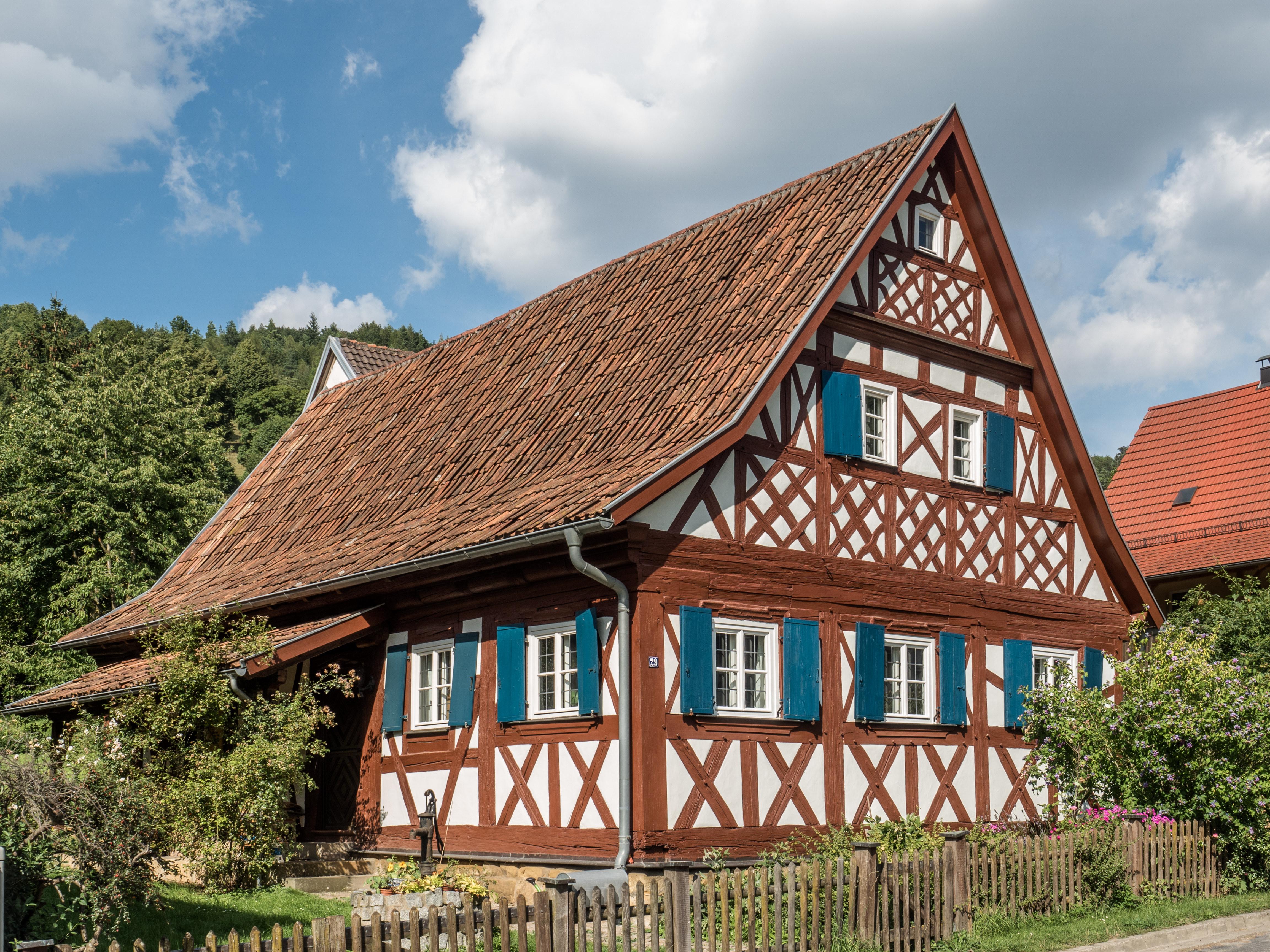 Oberküps-Fachwerkhaus-8155757