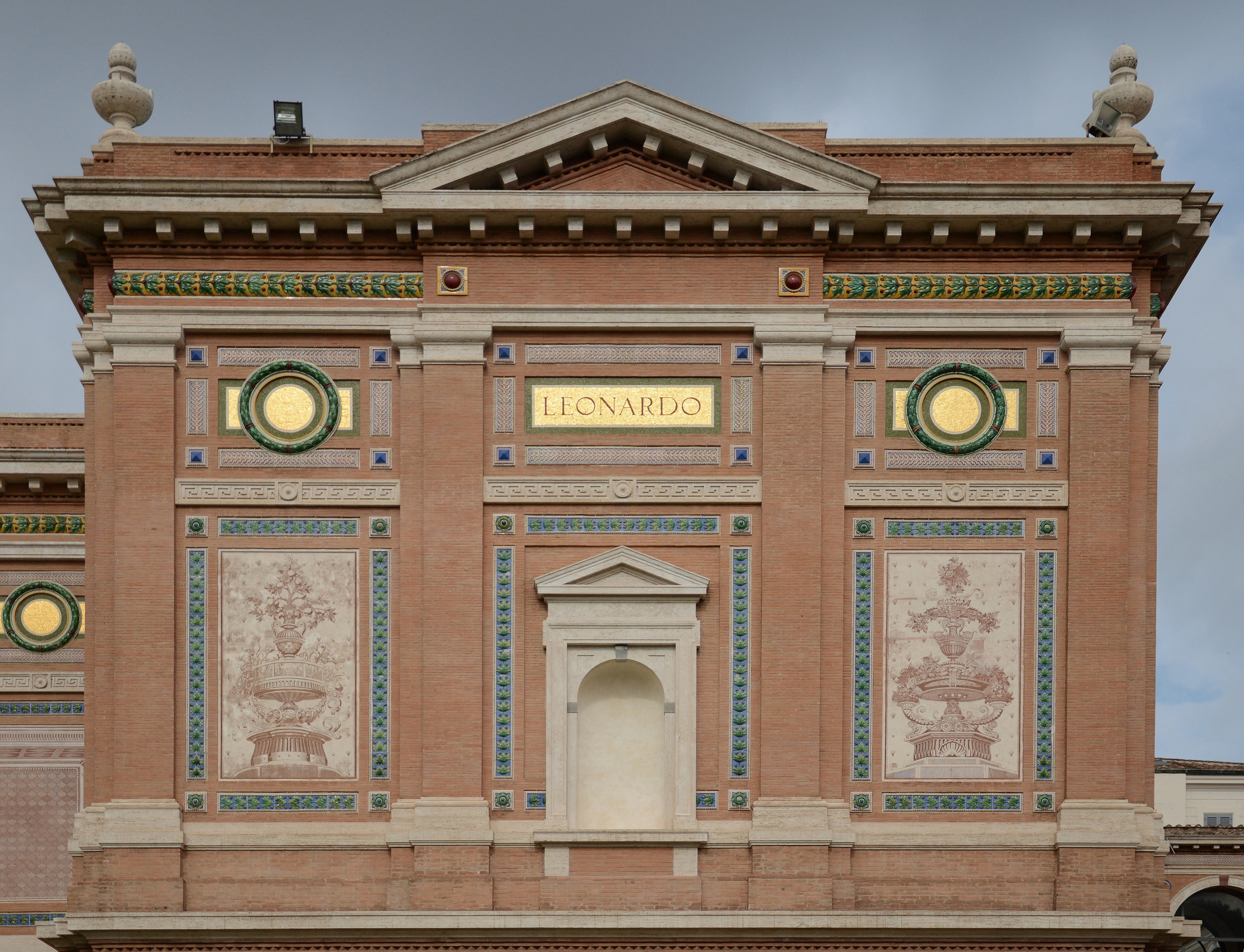 Palace Leonardo Hall on Giardino quadrato,Vaticano