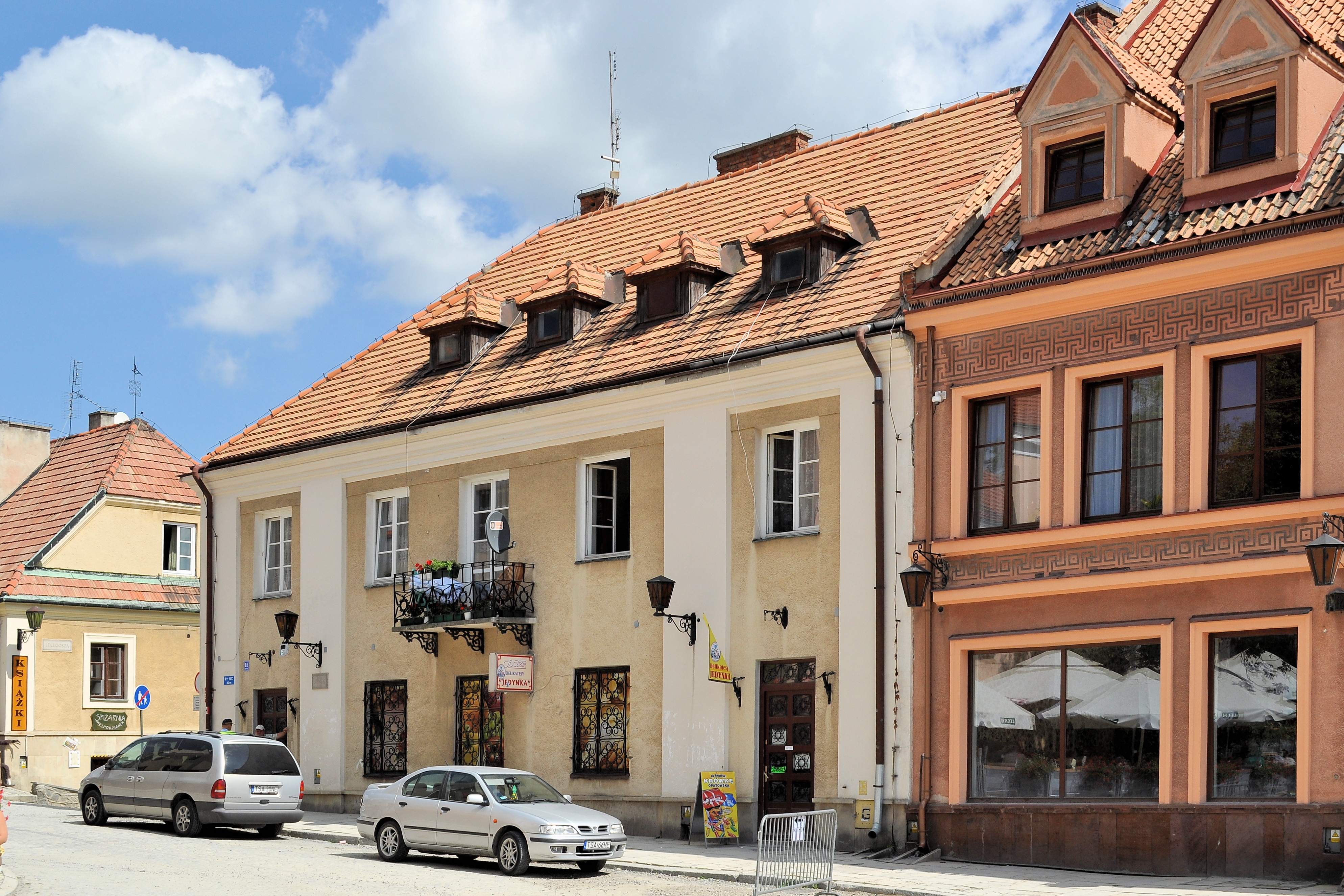 PL - Sandomierz - Rynek 15 - 2012-08-18--12-46-04-01