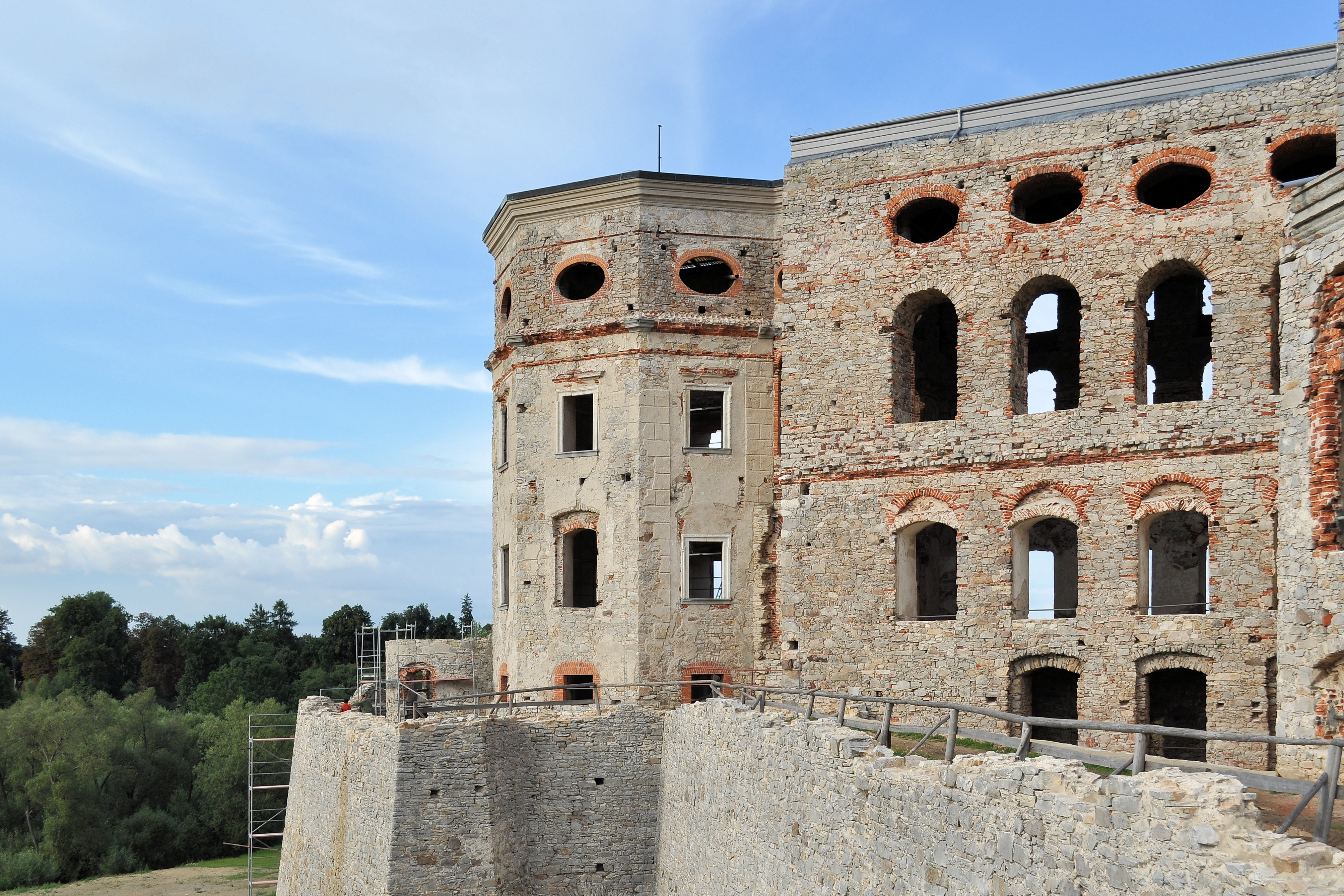 PL - Ujazd - zamek Krzyżtopór - 2012-08-11--18-05-19-02