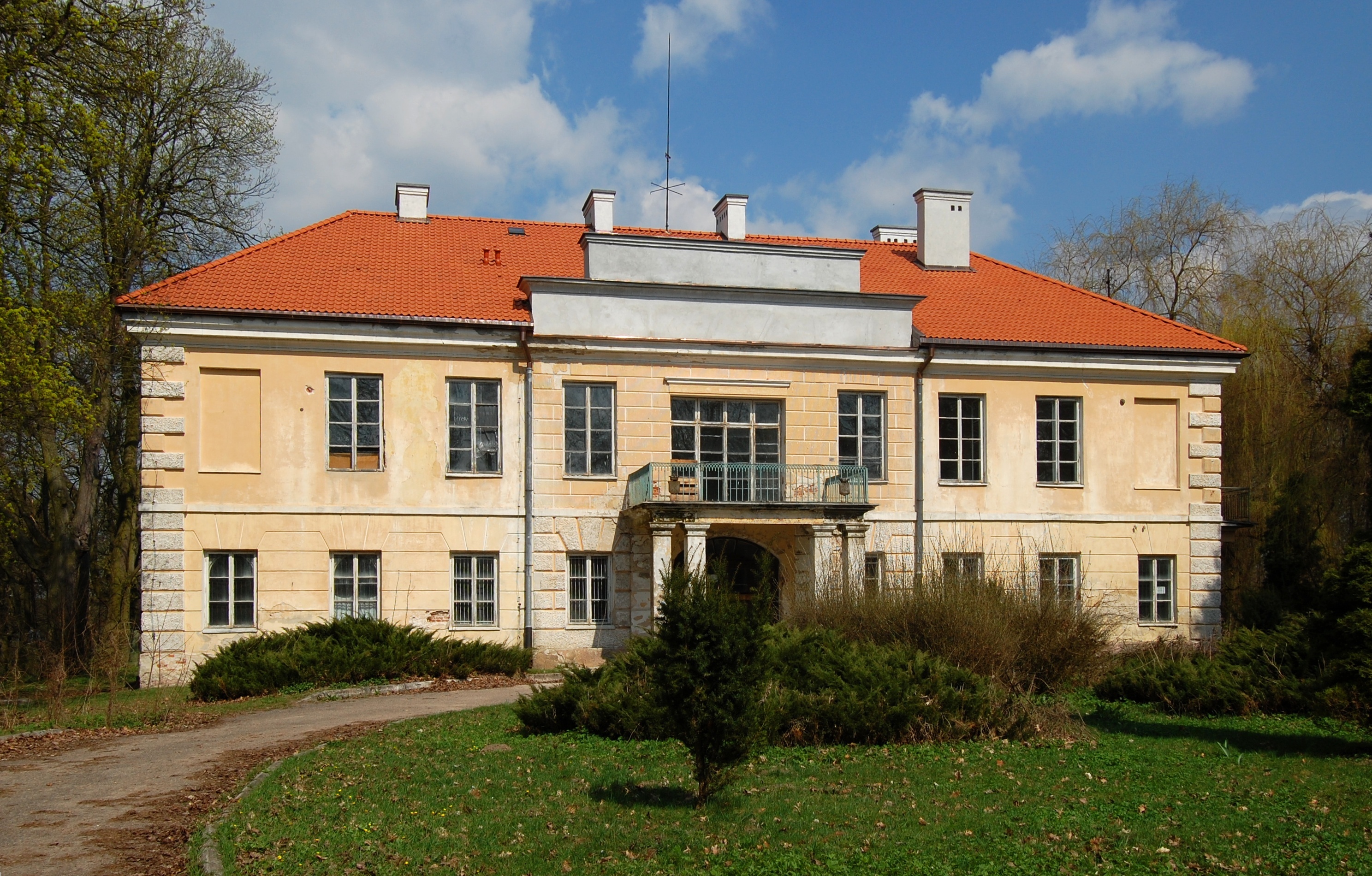 Podzamcze pałac
