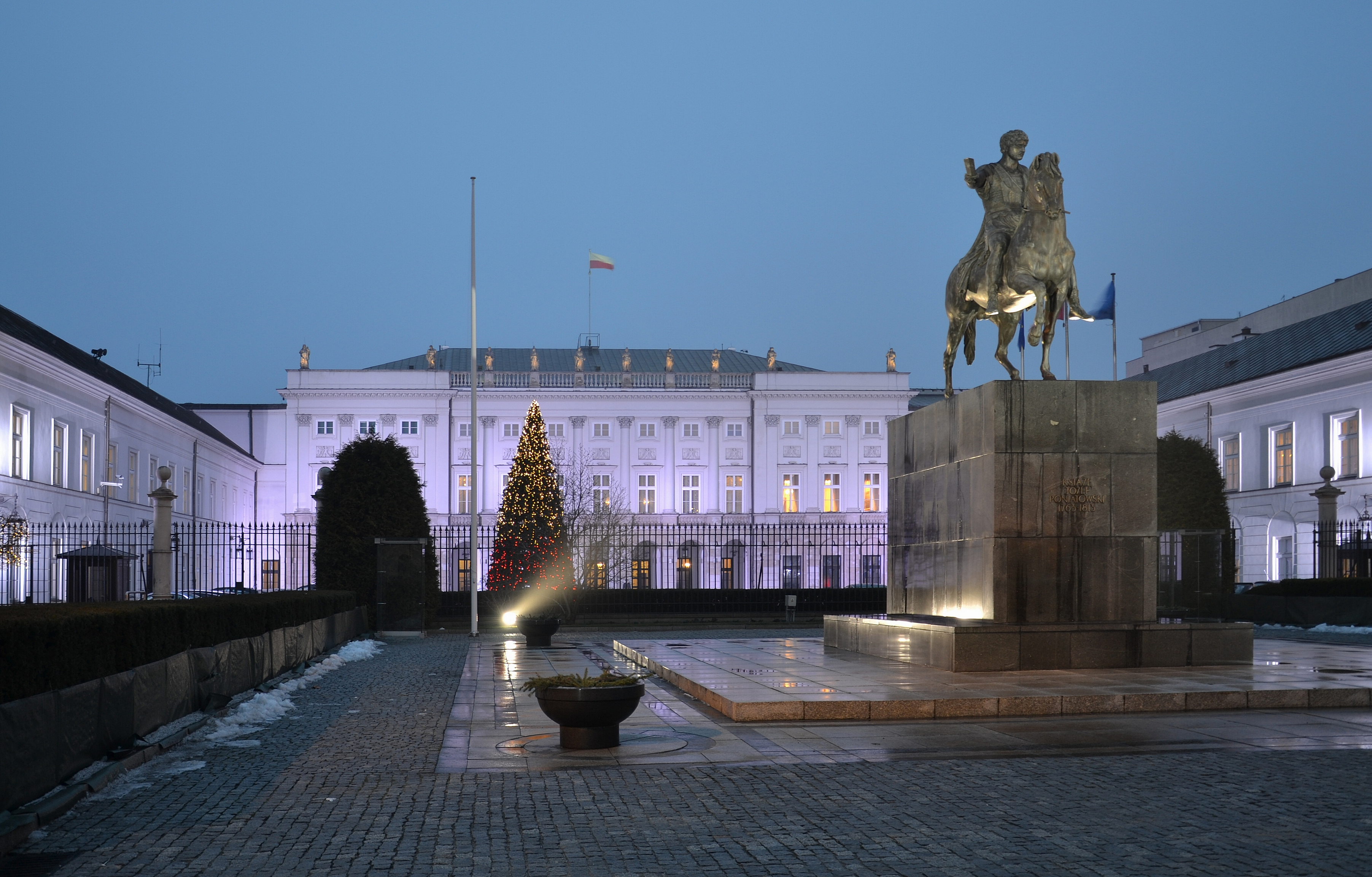 Presidential Palace in Warsaw (by Pudelek) 2