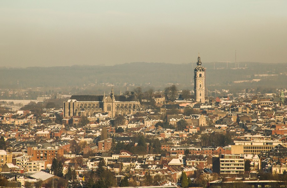 0 Mons - Panorama vu du Mont Héribus (1)