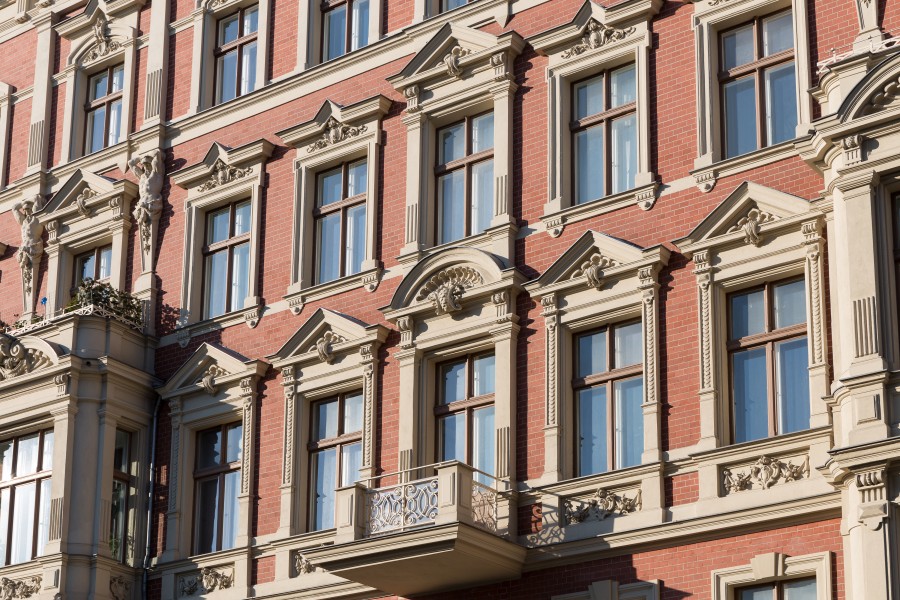 150502 Fassadendetail Schönhauser Allee 173
