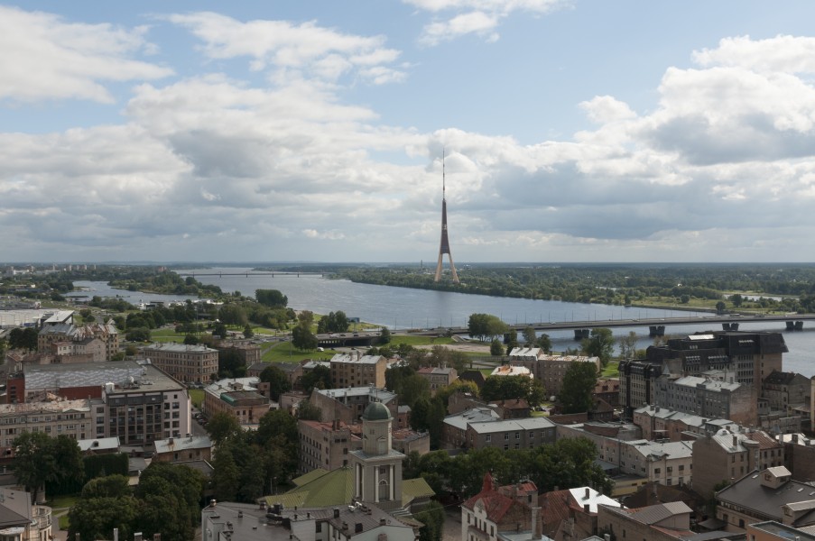 16-08-31-View from Latvian Academy of Sciences building-RR2 4235