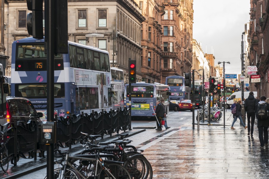 16-11-16-Glasgow street scene-RR2 7265
