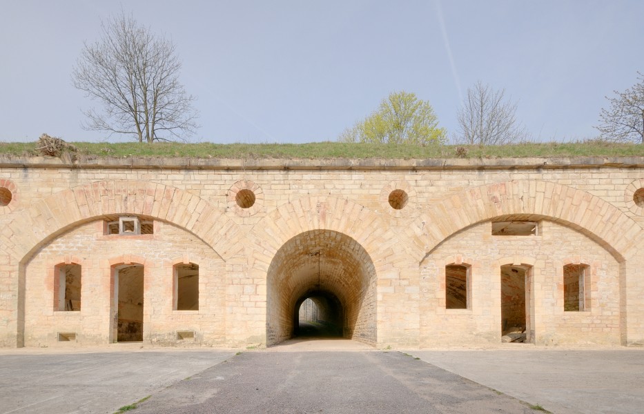2011-04-03-fort-motte-giron-03