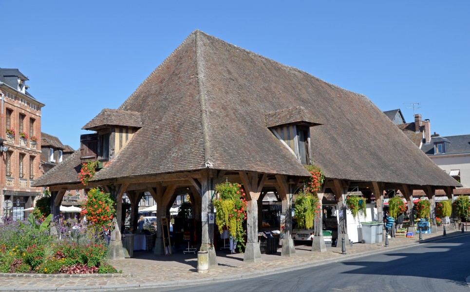 2012--DSC 0073-Halle-de-Lyons-la-Forêt