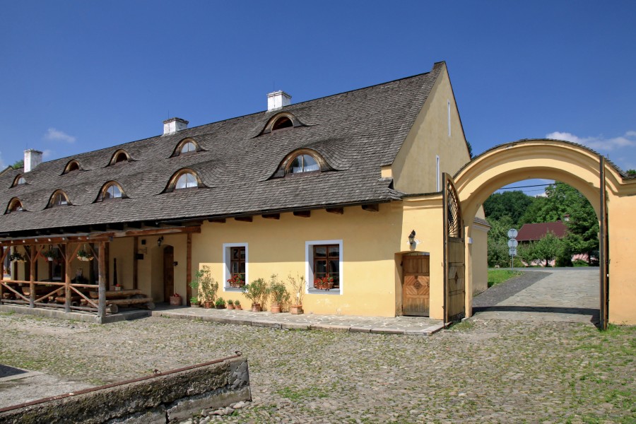 2013 Karwina, Stare Miasto, Dwór Olszyny 02